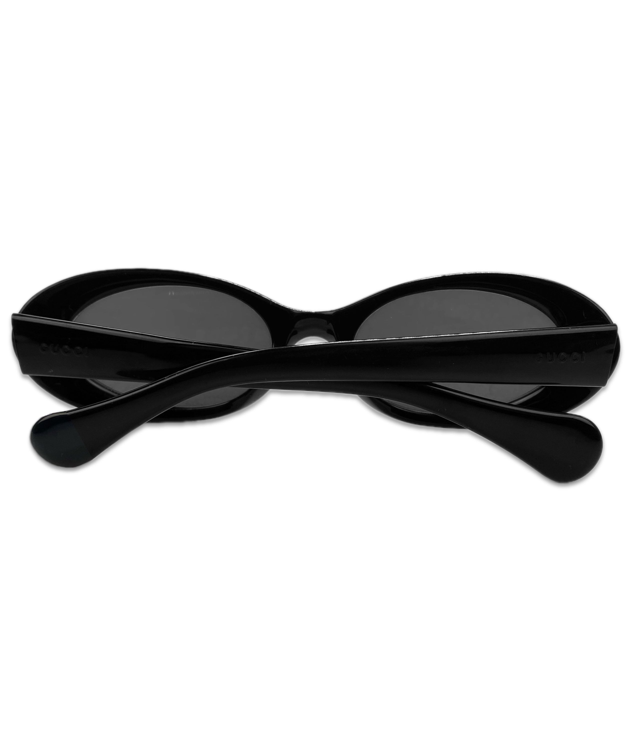 Gucci Black Oval Tint Rounded Frame Sunglasses