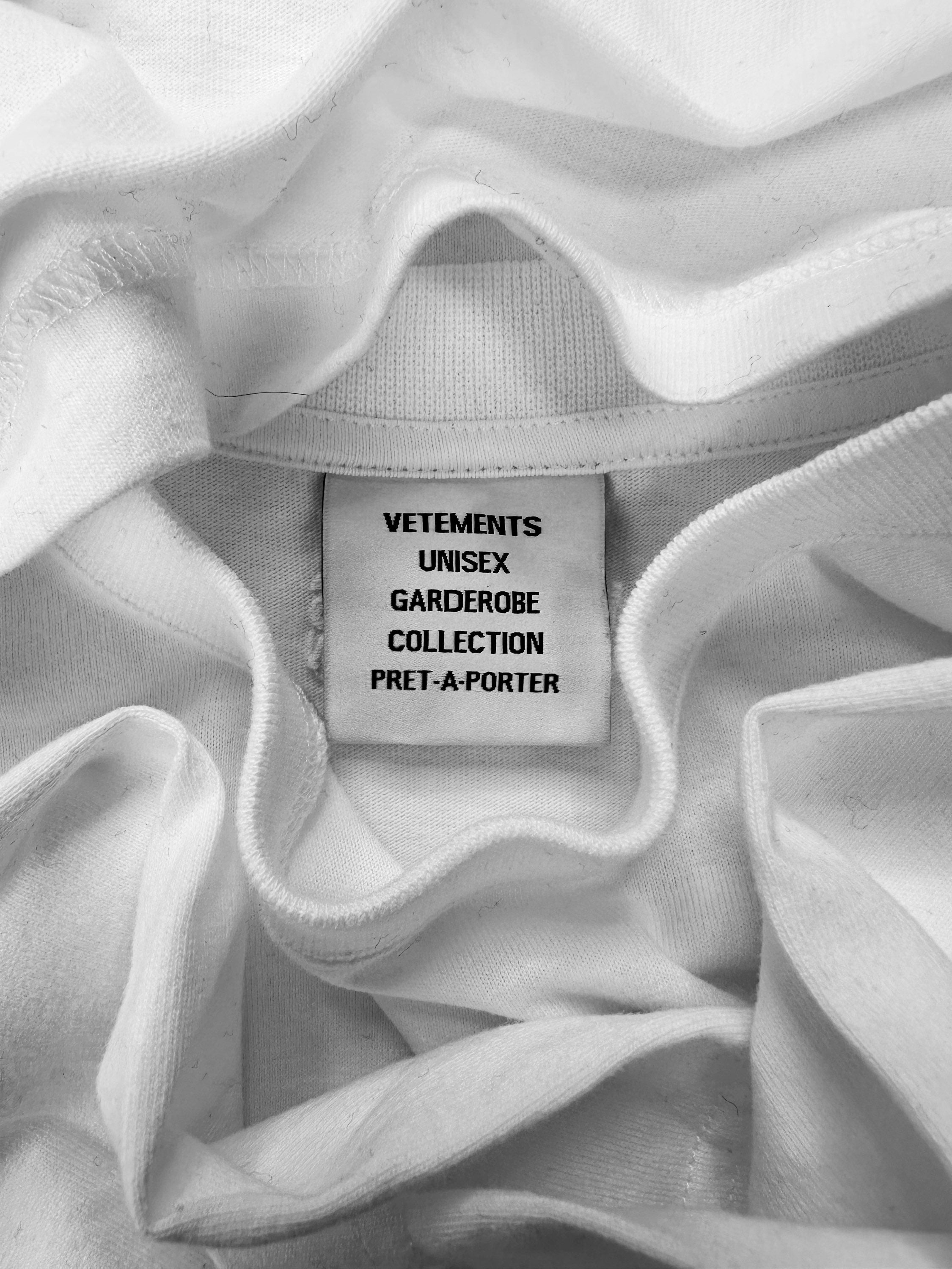 Vêtements ‘Keeping Up with the Gvaslia’s’ White Oversized Slogan T-Shirt