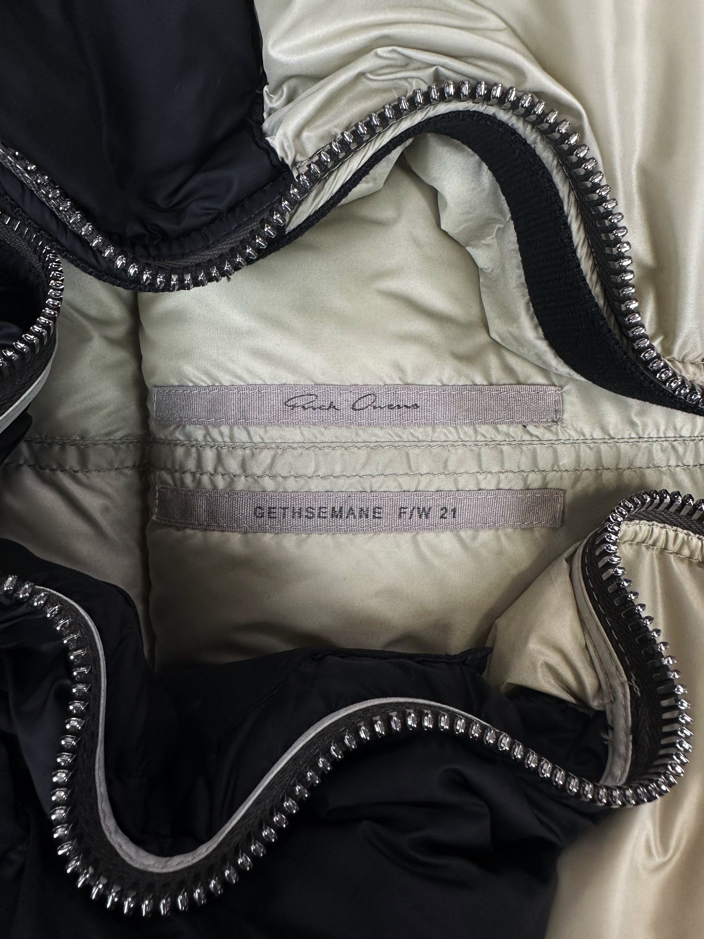 AW21 Rick Owens ‘Gethsemane’ Goose Down Fill Puffer Jacket