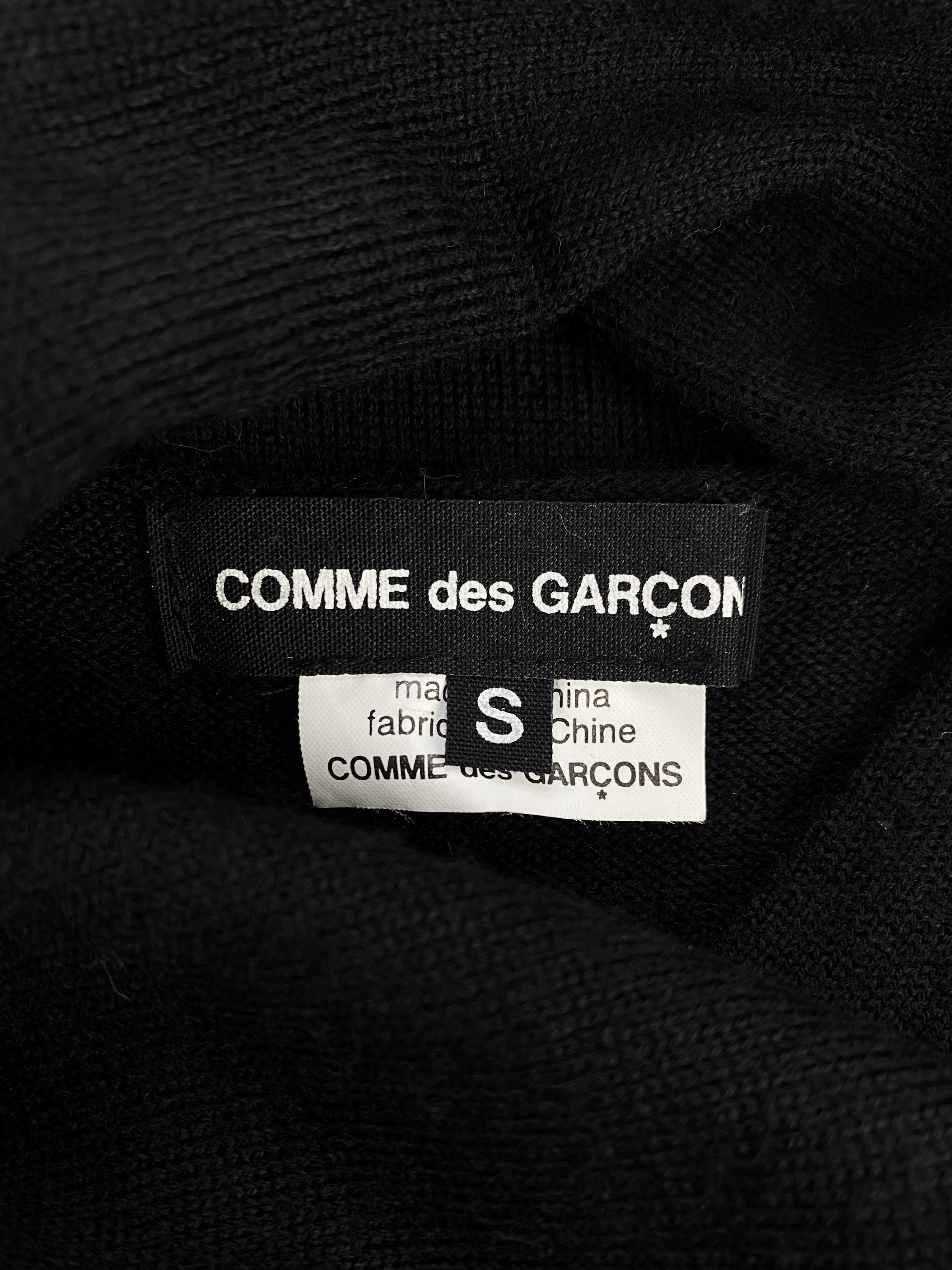 Comme des Garçons ‘Live Free’ Slogan Knitted Sweater