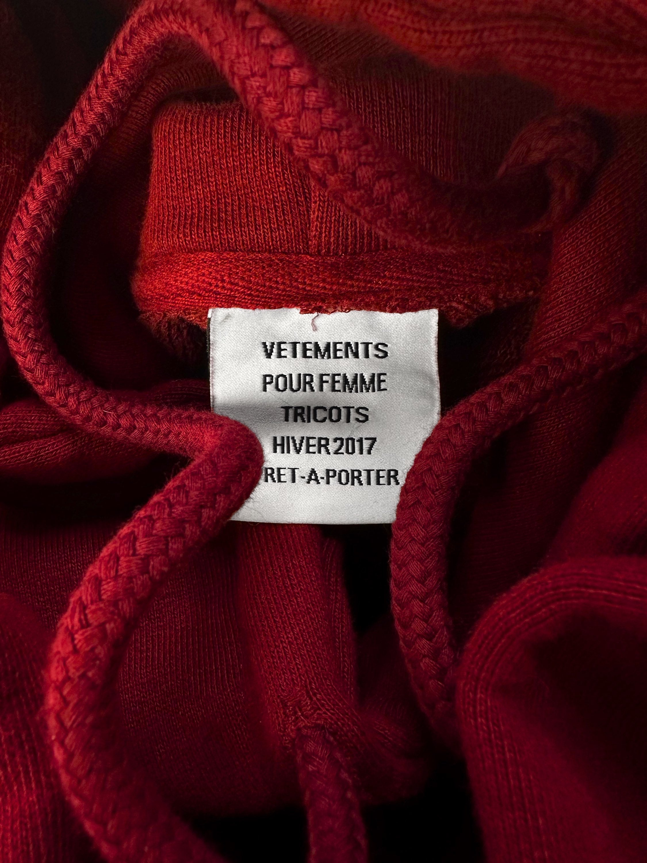 AW17 Vetements ‘Bridges I Burn’ Cropped Slogan Hoodie