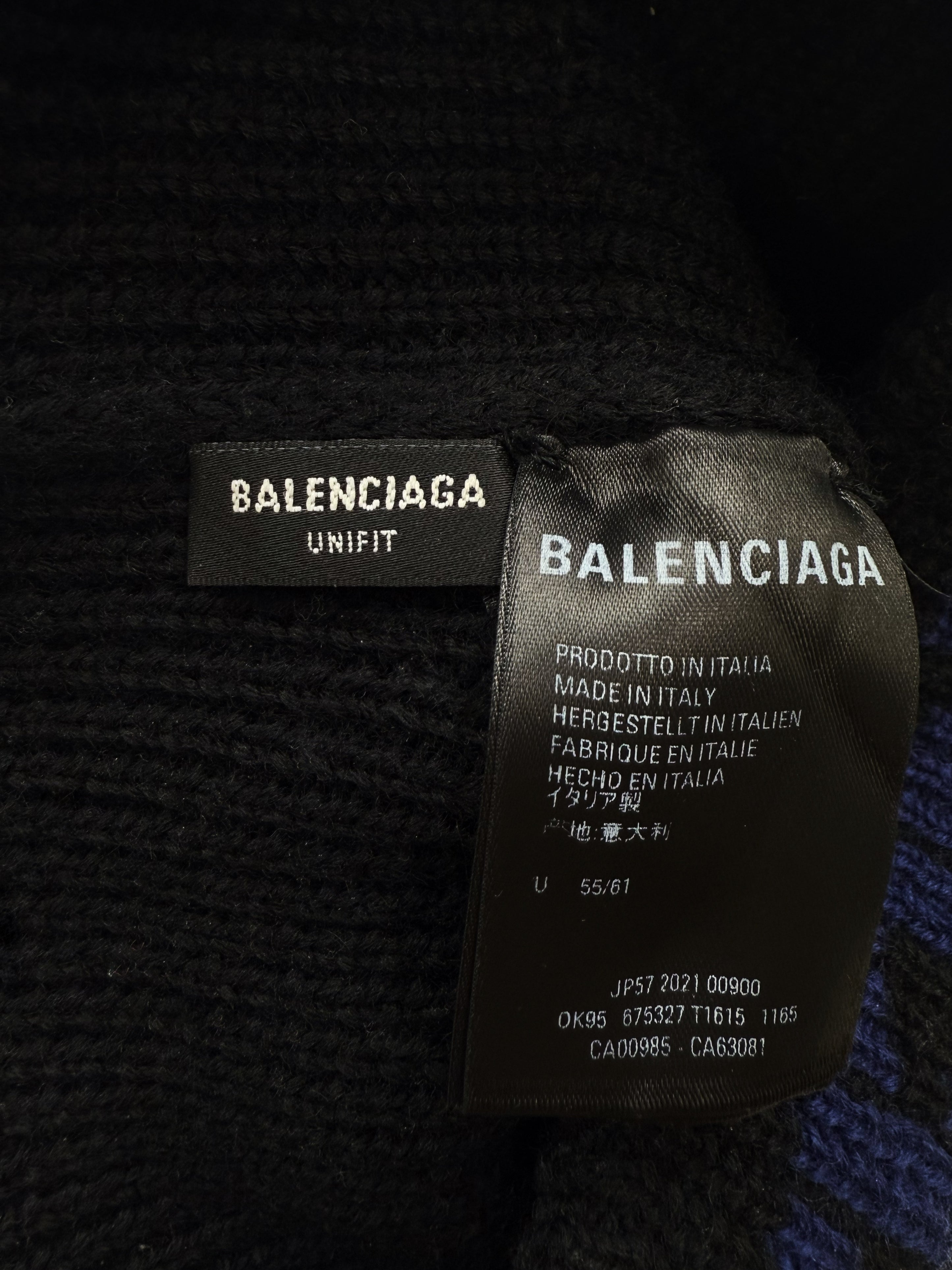 Balenciaga Spell Out Logo Black Knitted Beanie