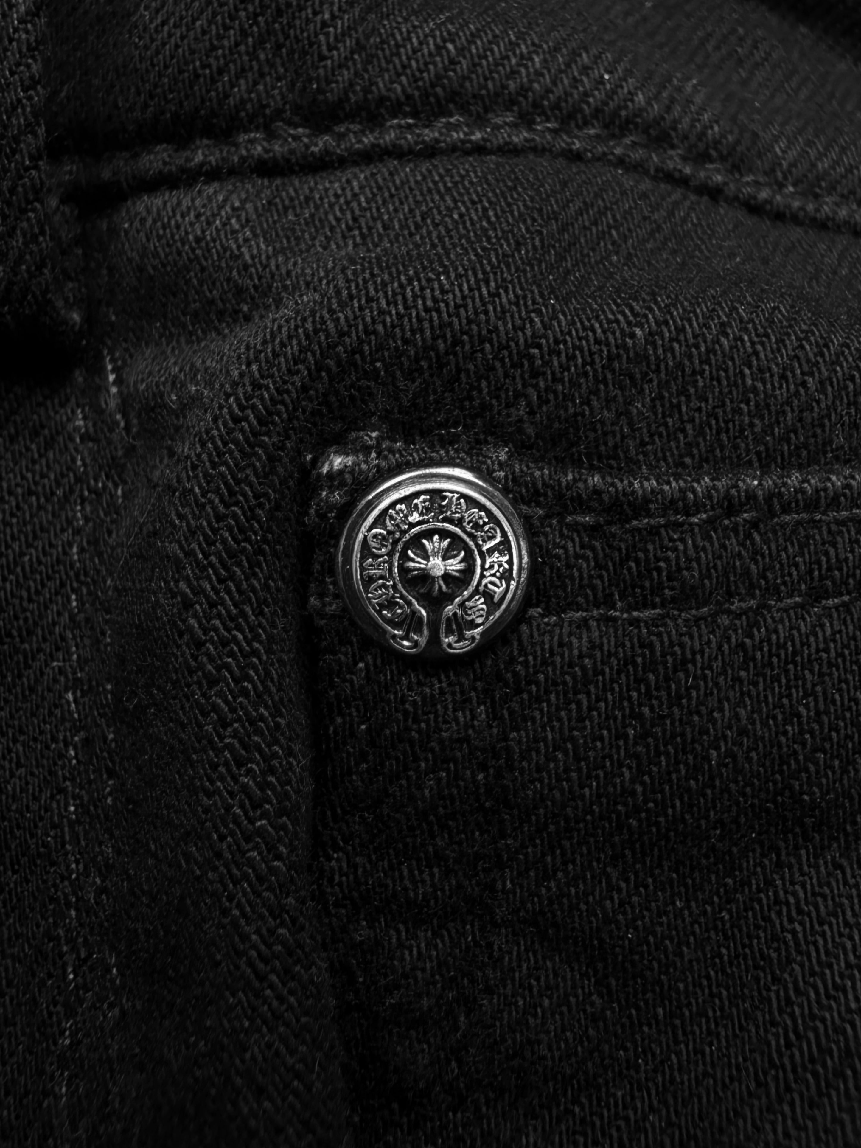 Chrome Hearts ‘Fatigue’ Baggy Multi Pocket Fleur Knee Cargo Pants