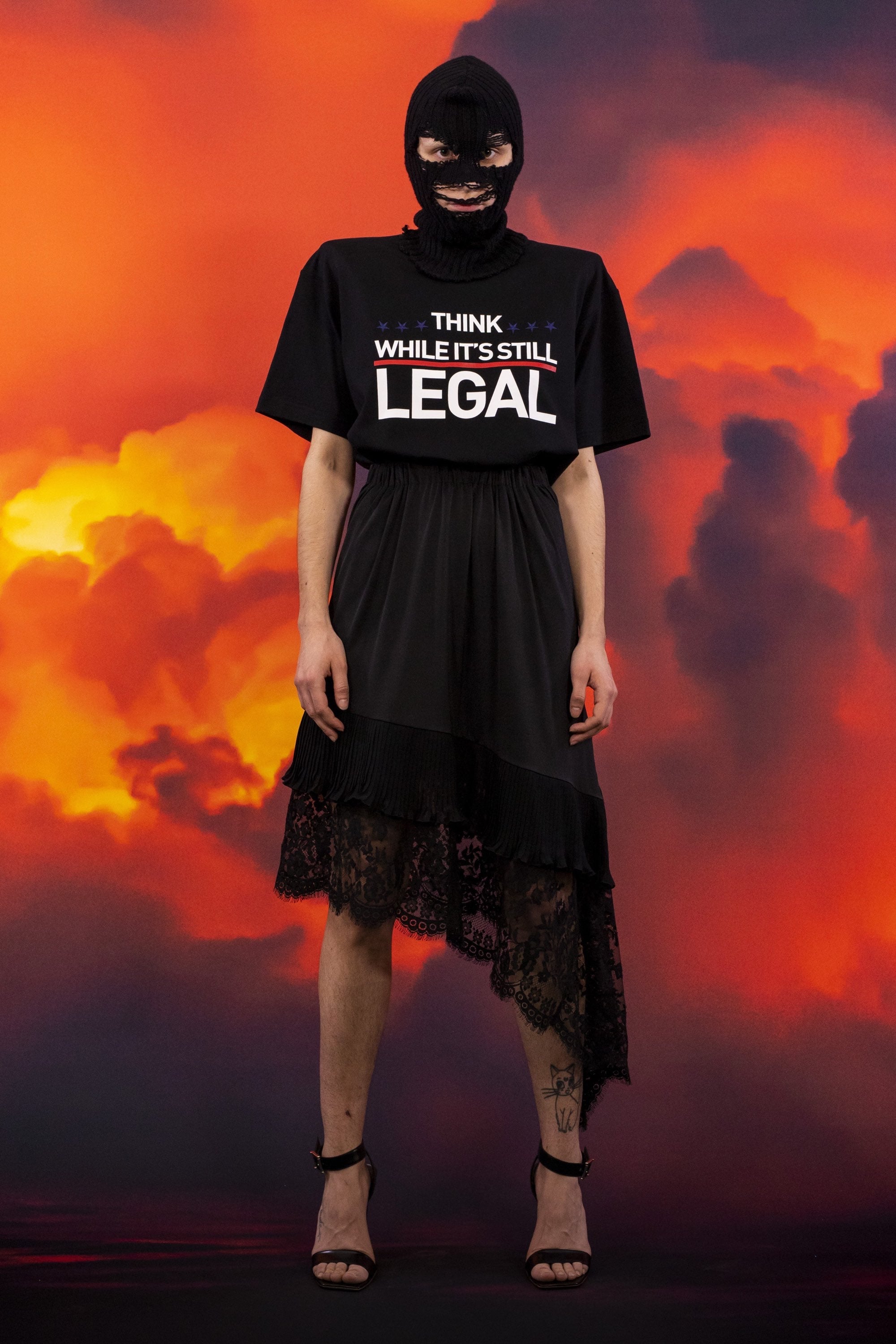 FW21 Vetements ‘Think While It’s Legal’ Slogan Graphic T-Shirt
