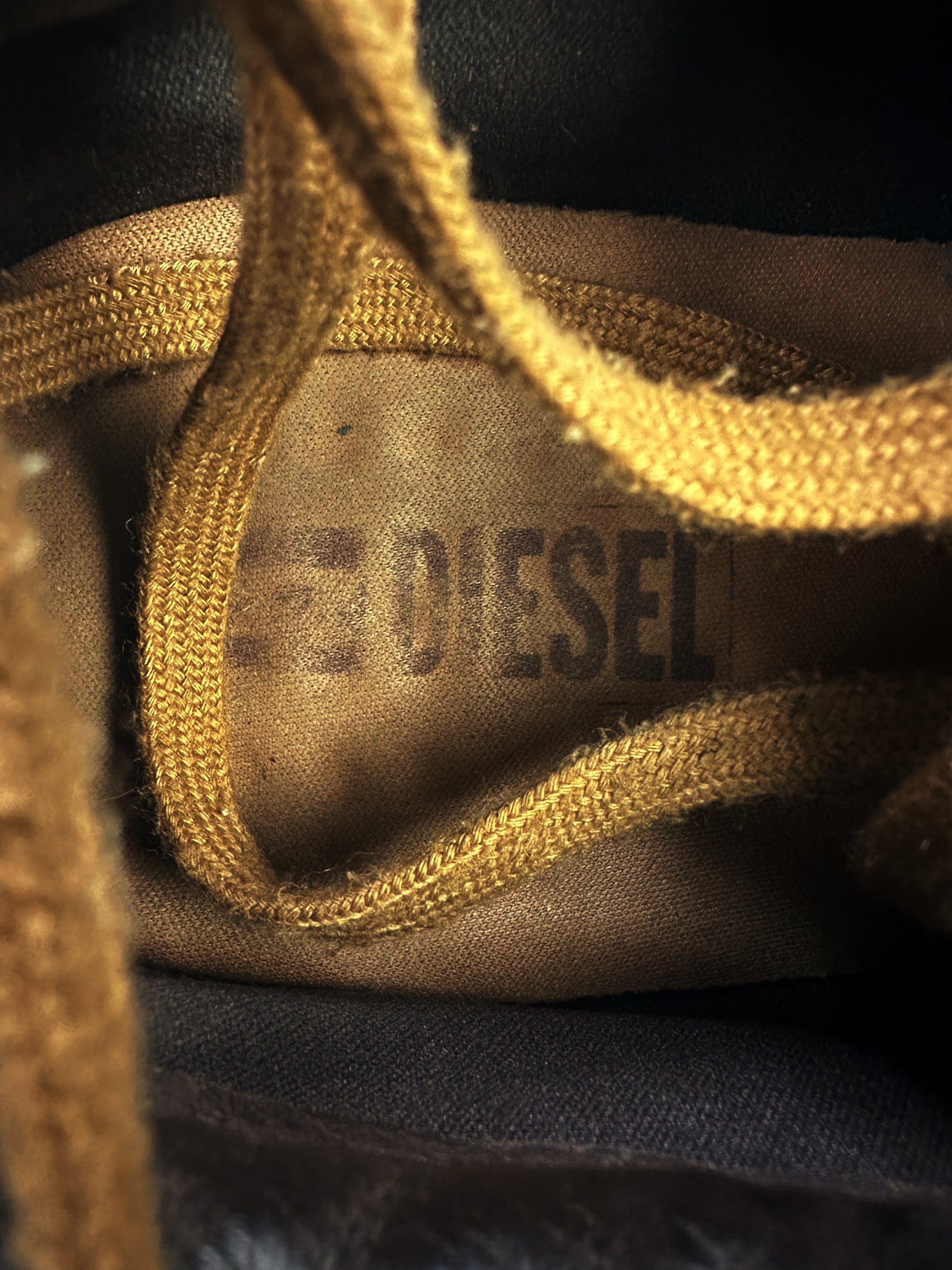00s Diesel Colour Block Tonal Low Top ‘D’ Logo Sneakers