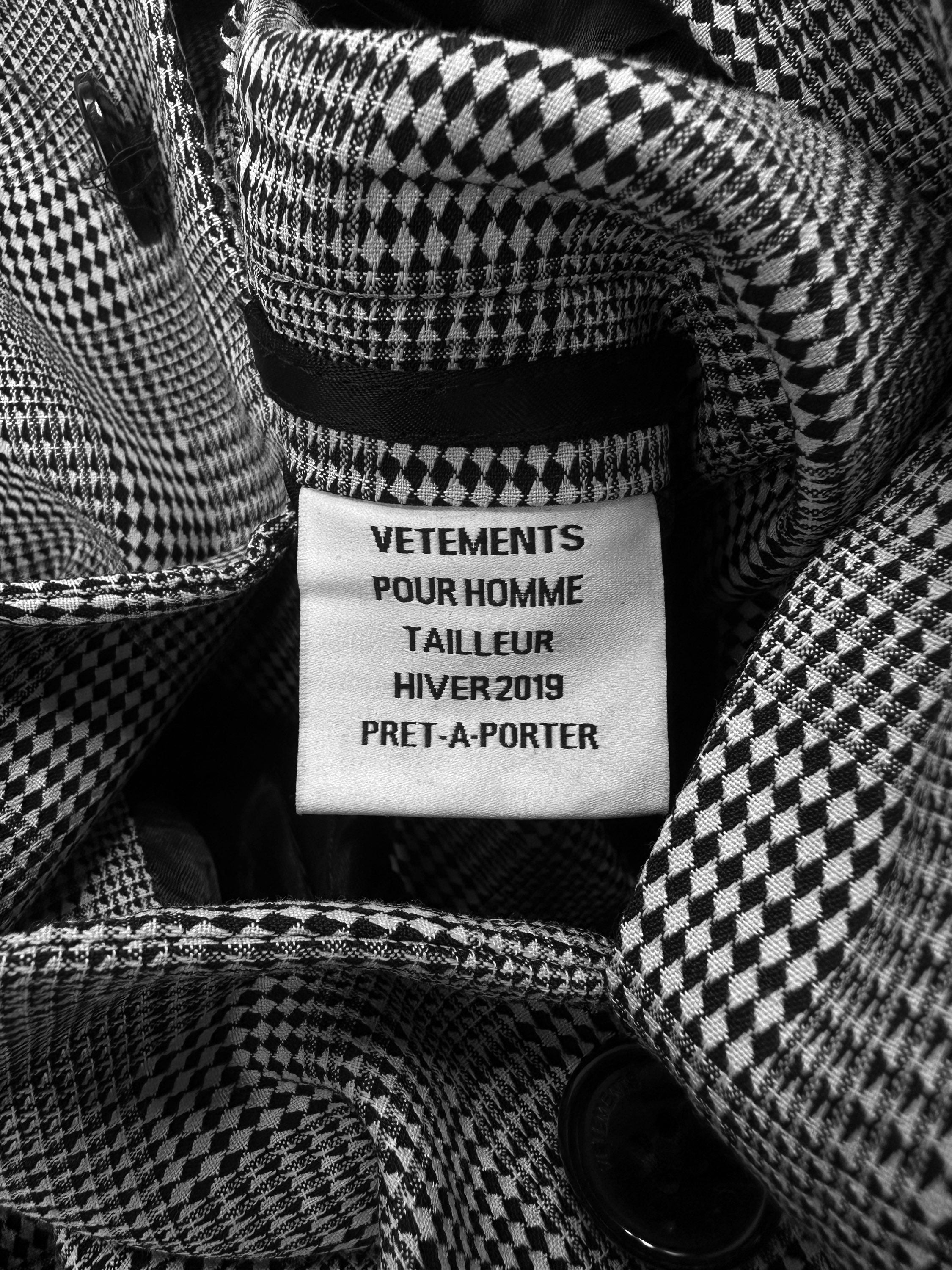 AW19 Vêtements ‘Houndstooth’ Double Breasted Suit Jacket