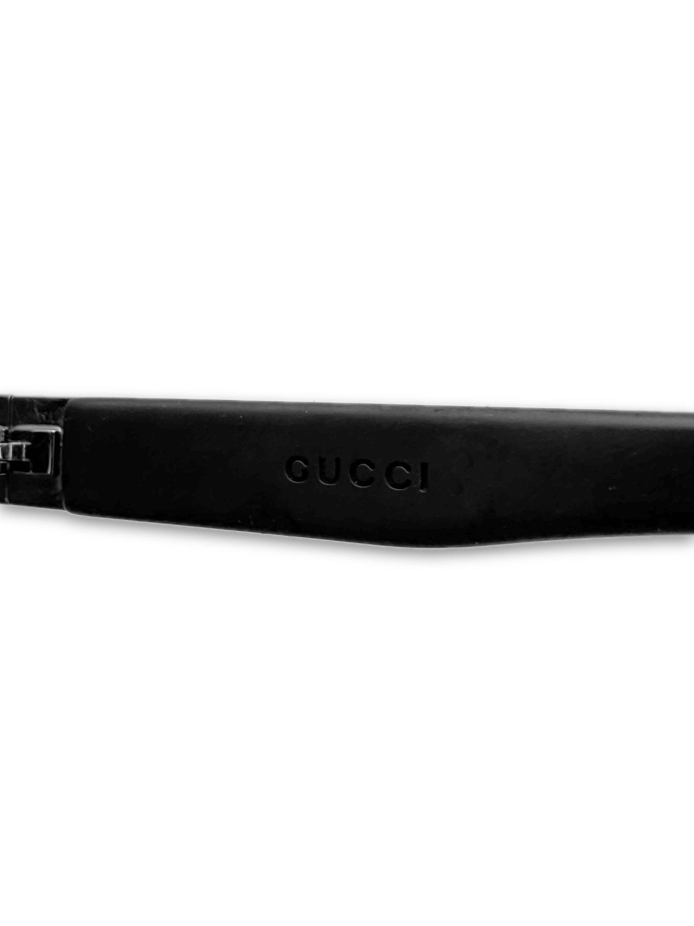 00s Gucci Etched Logo Silver Green Tint Aviator Sunglasses