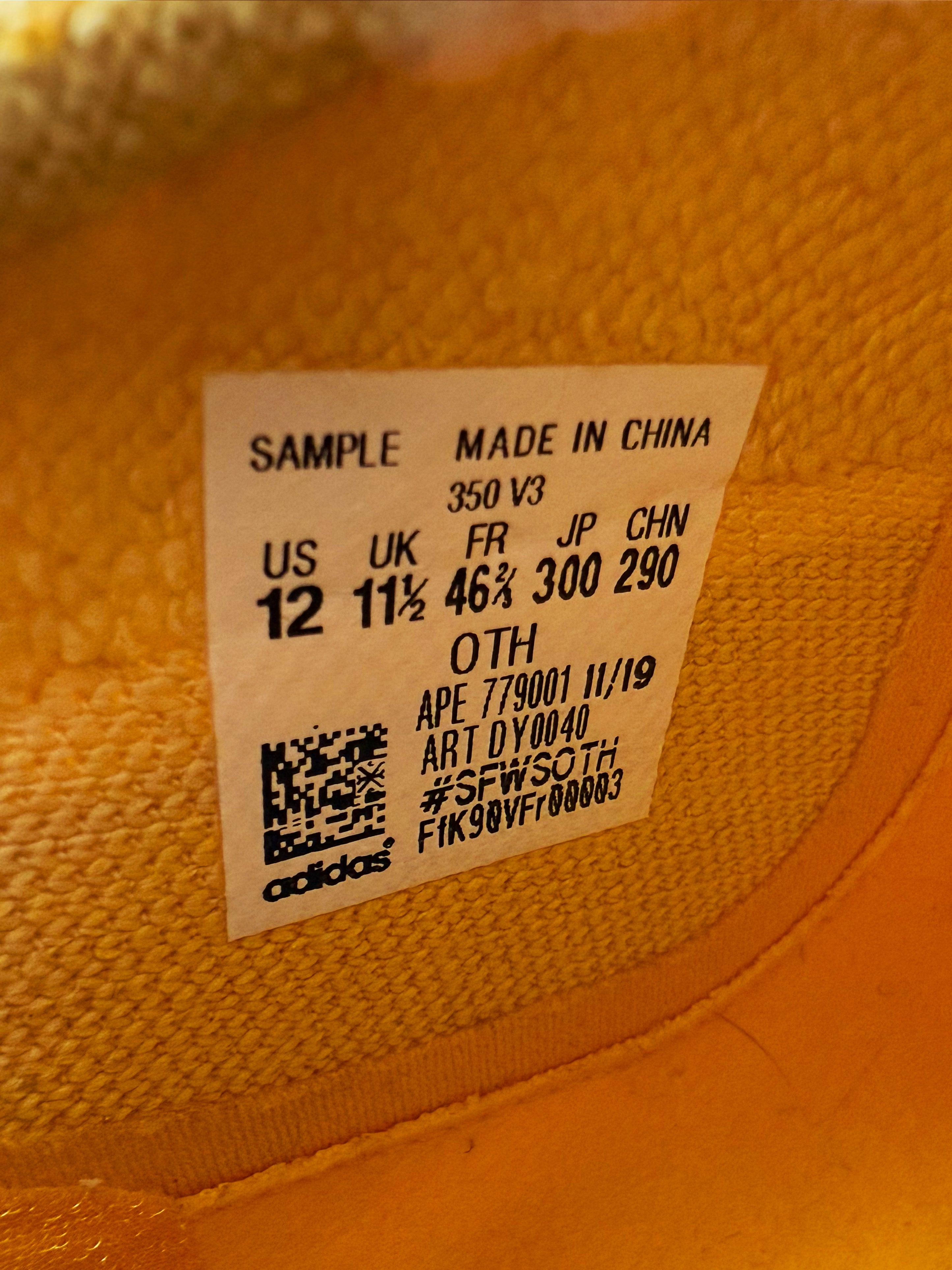SS20 Yeezy SAMPLE 350 V3 Yellow Sulfur Knit Runner Sneakers