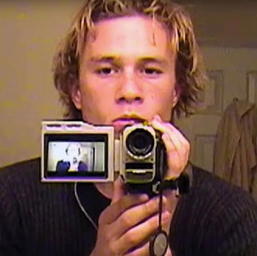 Exploring the Perpetual Evolution of Y2K Style
