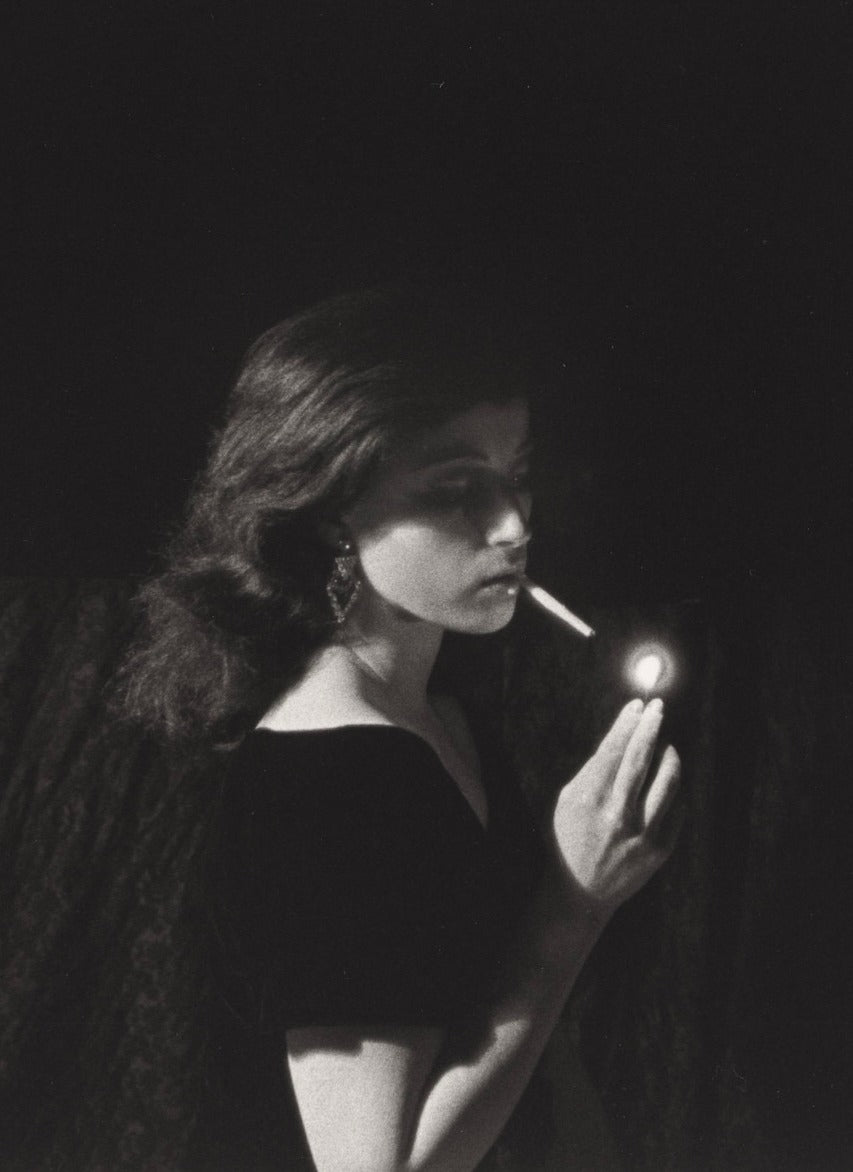 Exploring “Untitled Film Stills”, Cindy Sherman’s Feminine Parody of a 1950’s Heroine