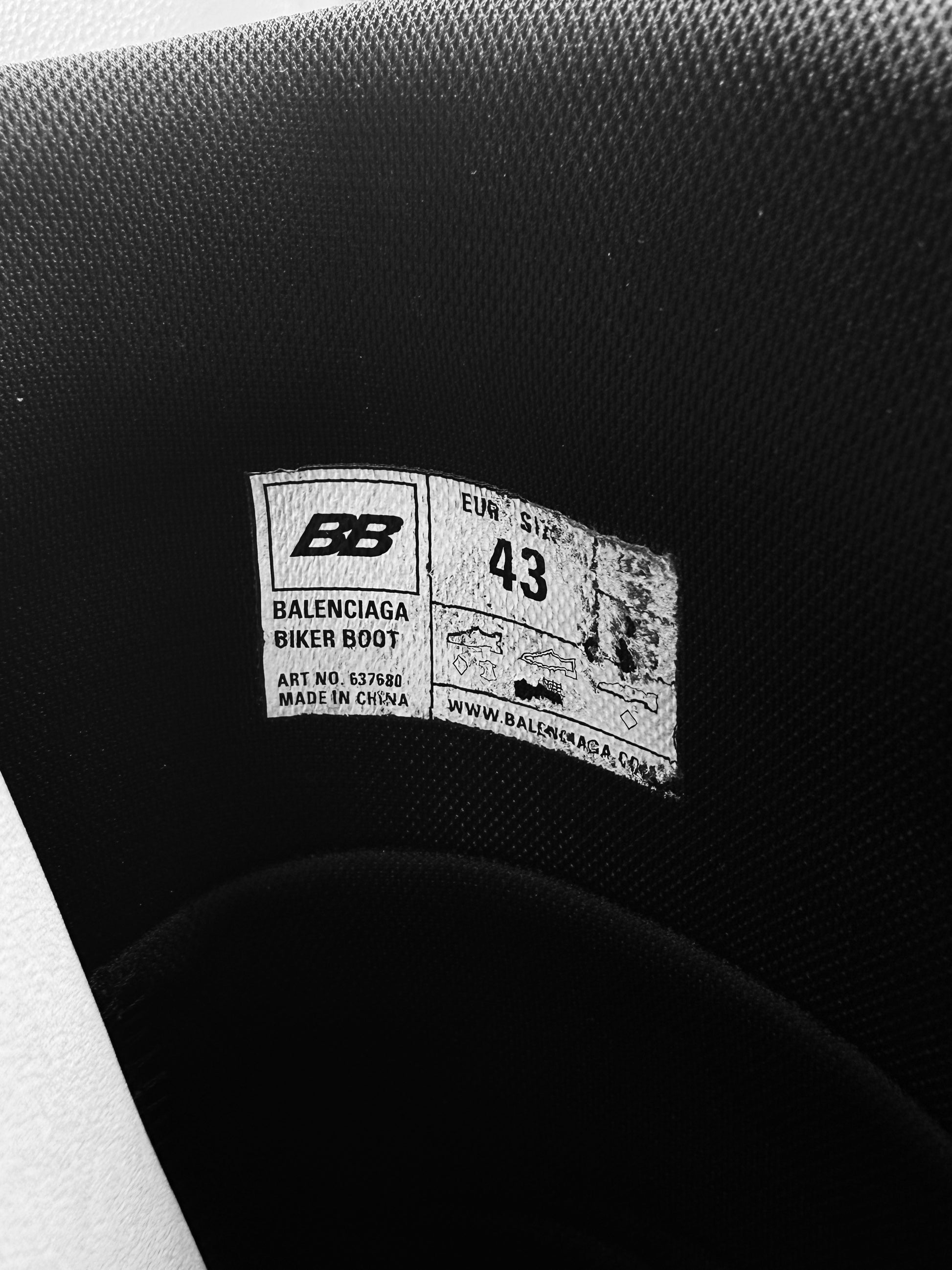 Balenciaga Tyrex White / Red Leather BB Logo Biker Boots