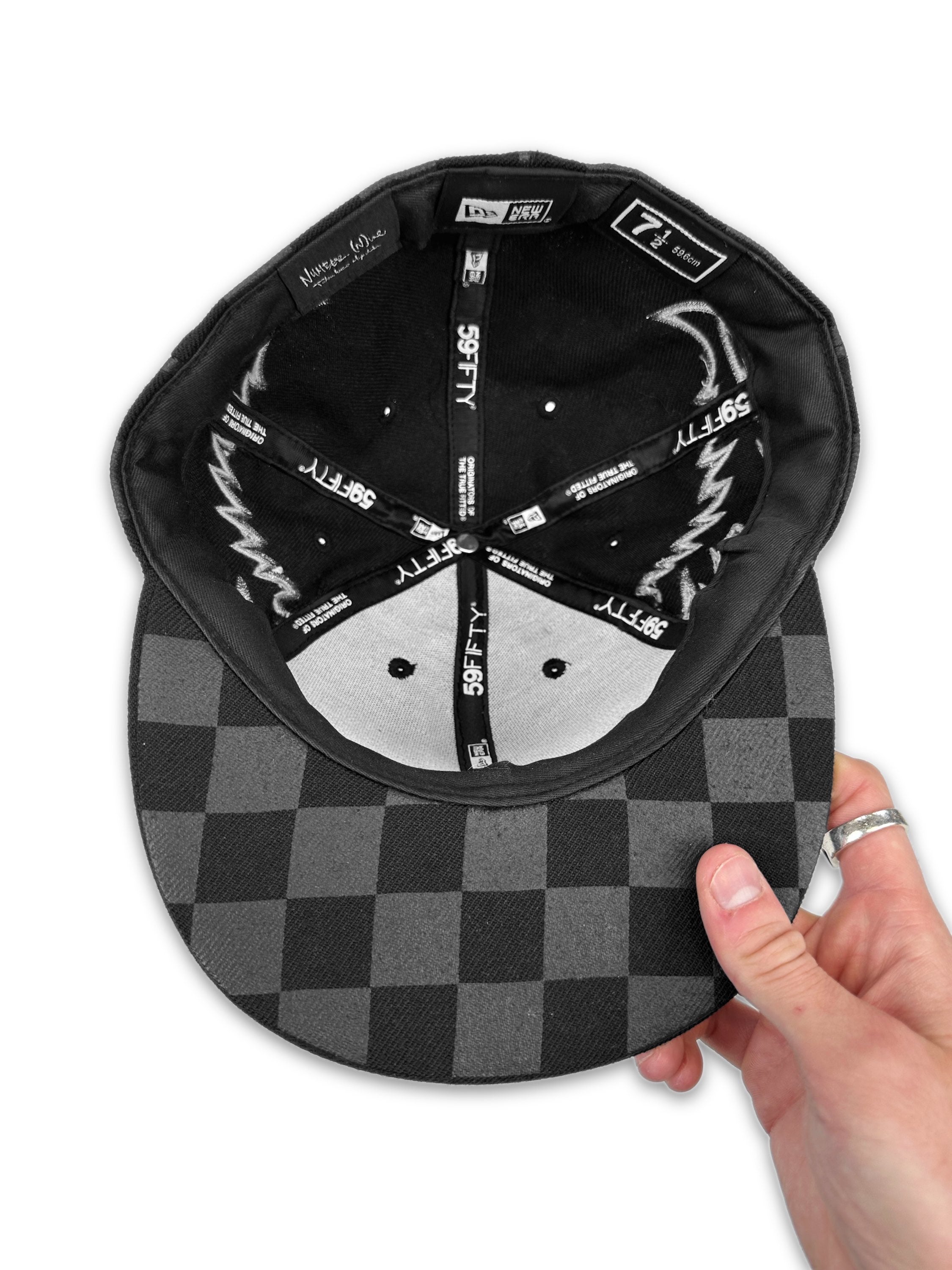 2009 Number (N)ine ‘Angel Wings’ Embroidered Checkered Fitted Hat