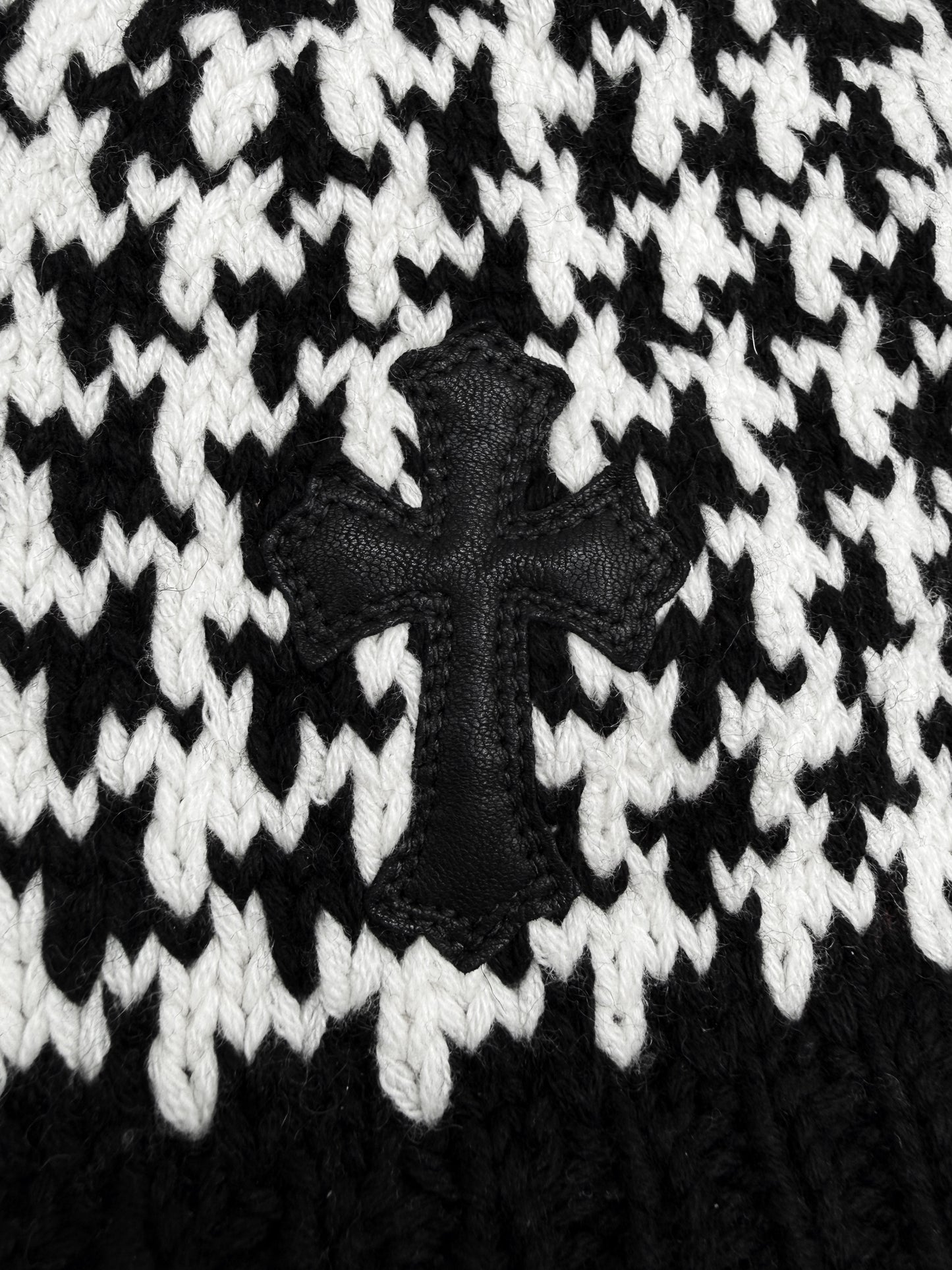 Chrome Hearts Leather Cross Patch Houndstooth Rhodium Star Knit Beanie