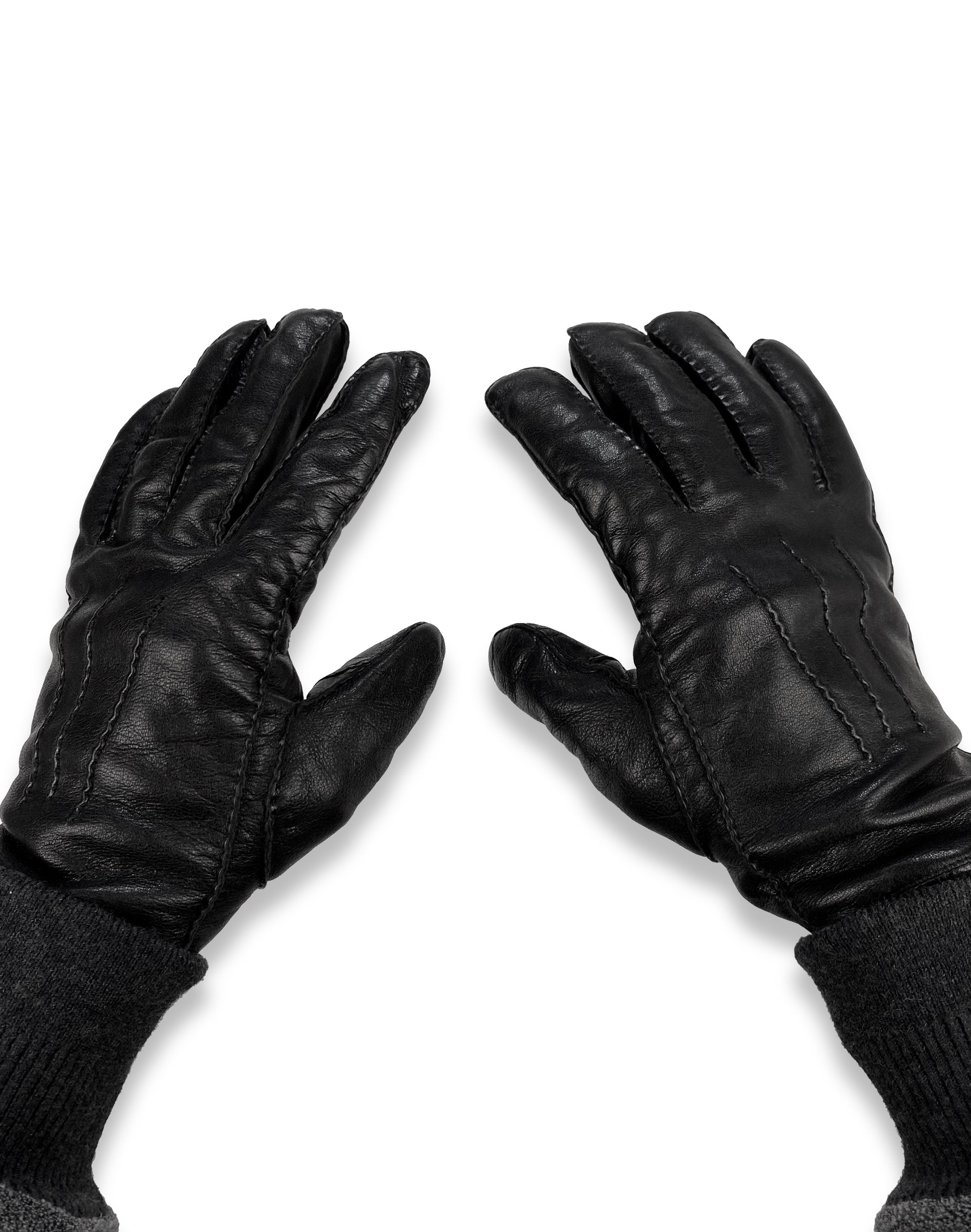 Gucci by Tom Ford Leather Embossed Black Gloves