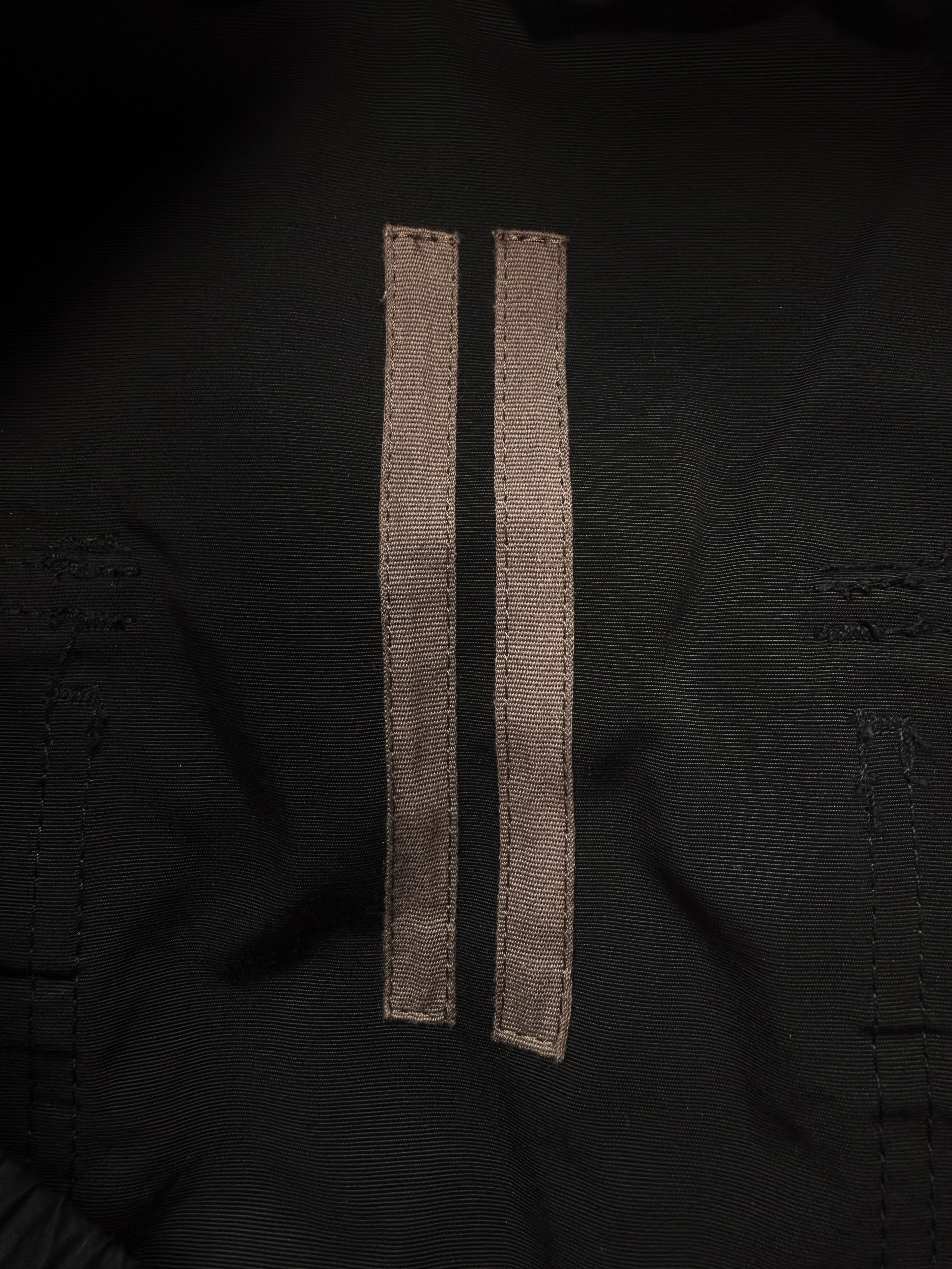 Rick Owens Cropped 3/4 Length Black Nylon Elasticated Pants