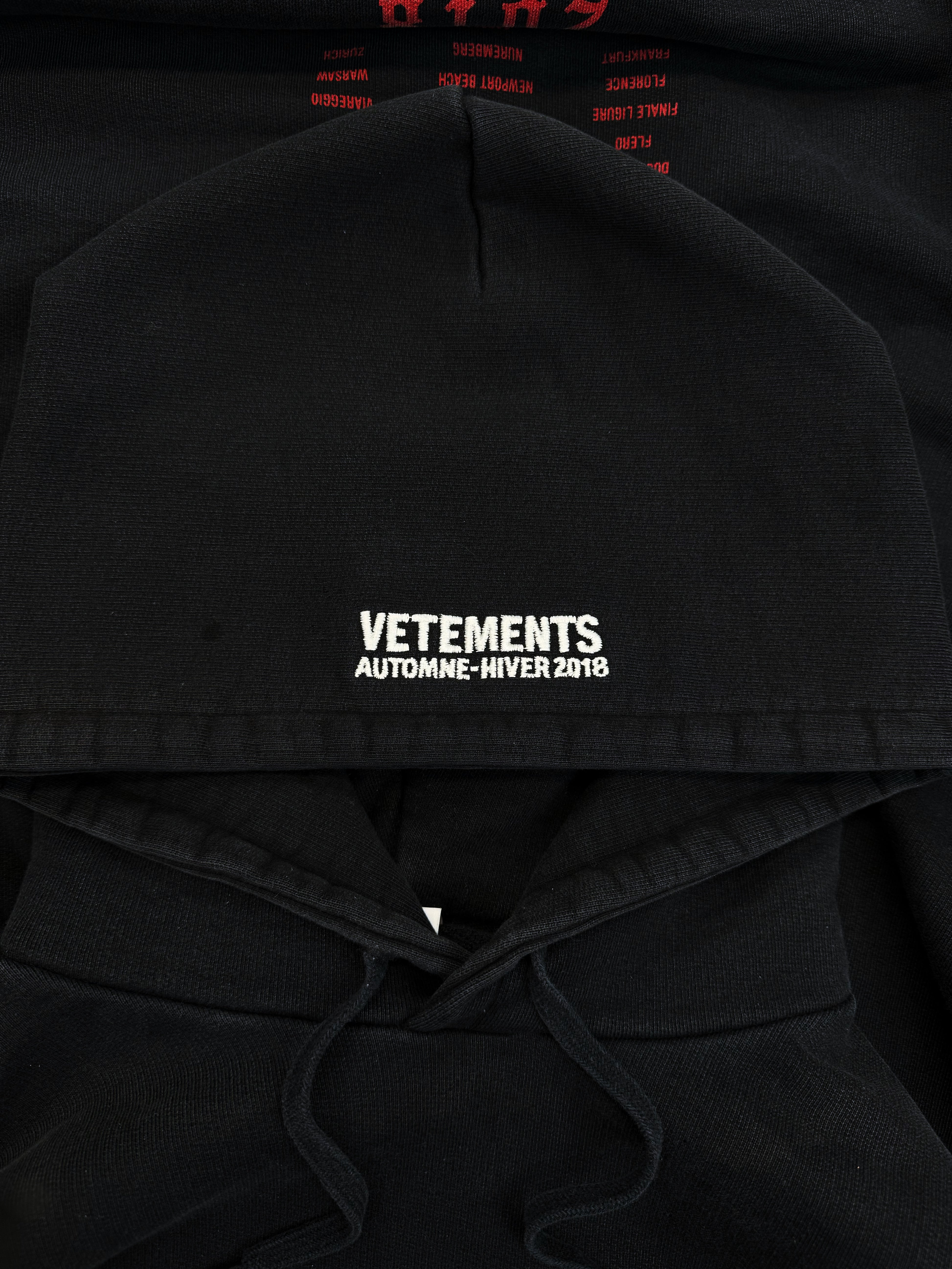AW18 Vetements ‘Metal Tour’ Heavy Weight Embroidered Logo Black Hoodie