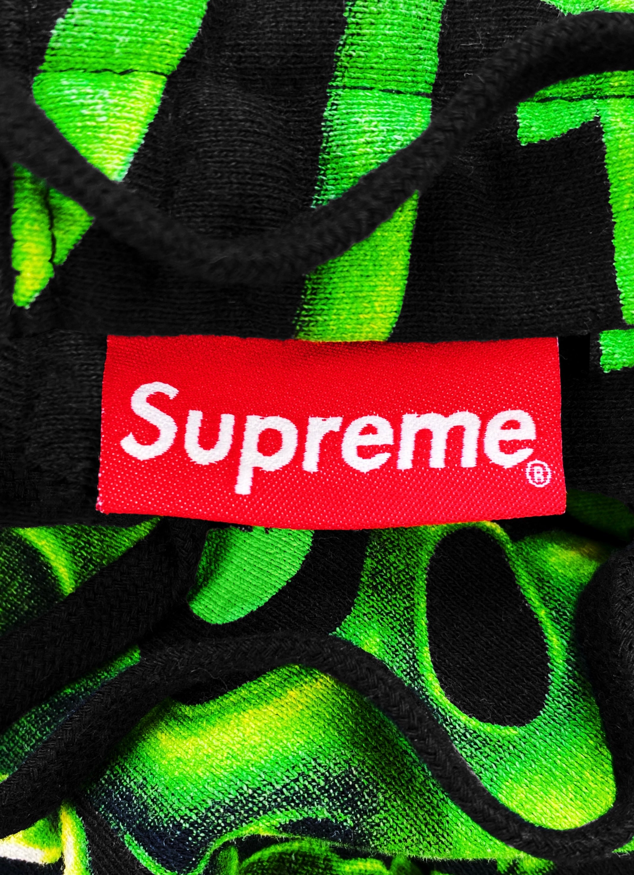 SS18 Supreme ‘Skull Pile’ Phosphorescent Full Print Hoodie