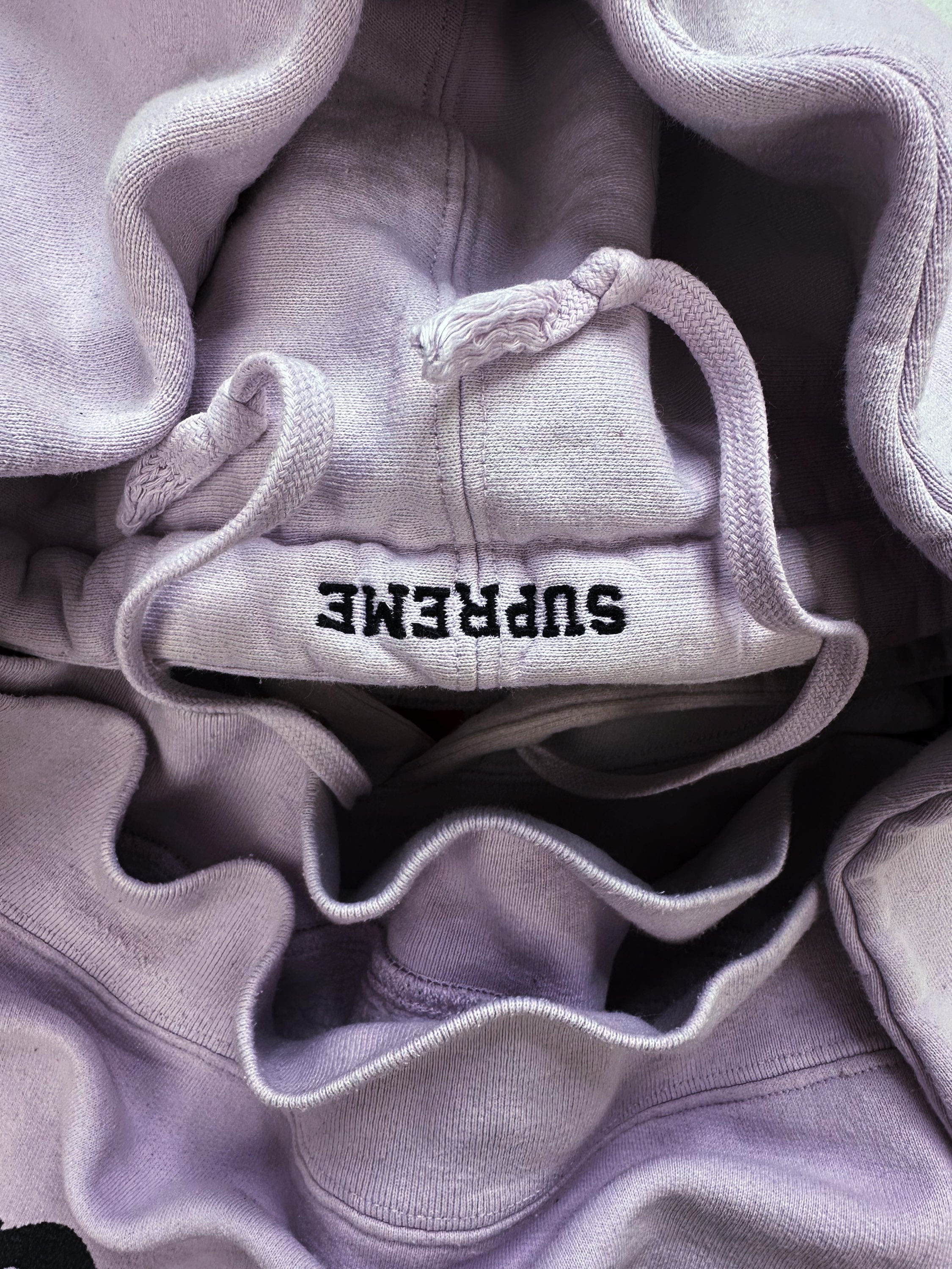 SS18 Supreme ‘Illegal Business Controls America’ Slogan Hoodie