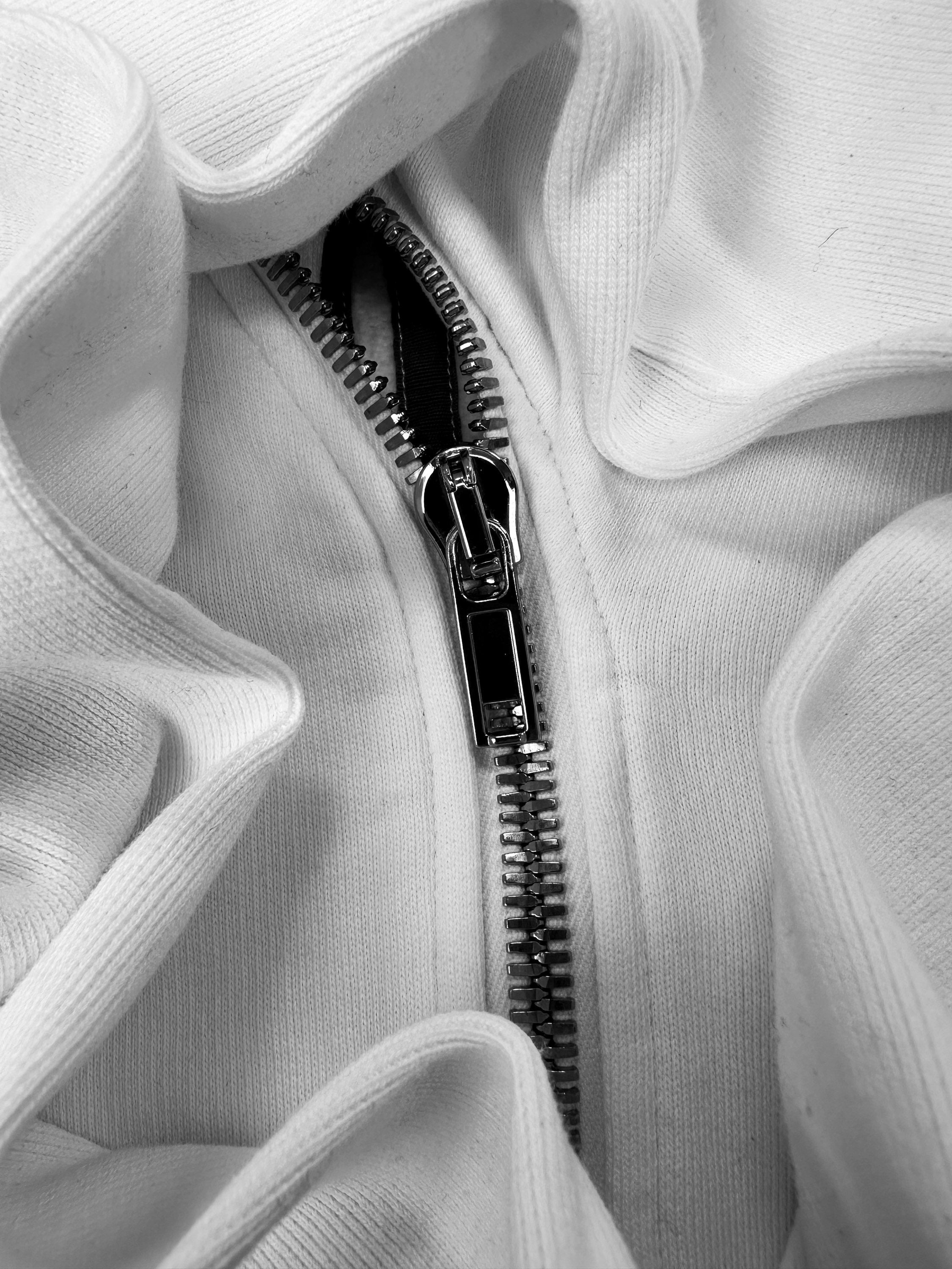 SS18 Rick Owens ‘Mountain’ Asymmetric Zip White Wizard Hoodie