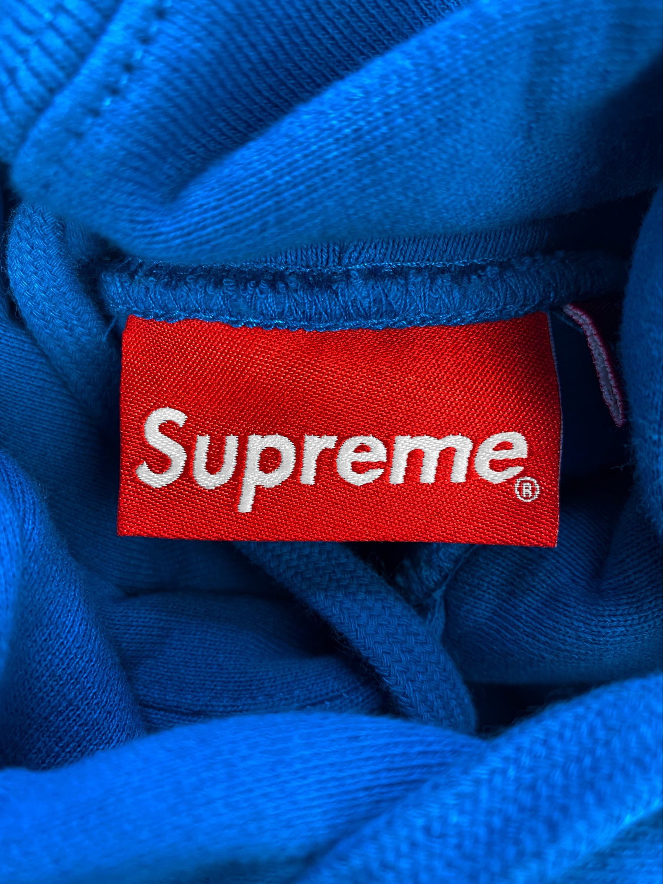 SS18 Supreme ‘Illegal Business Controls America’ Slogan Hoodie