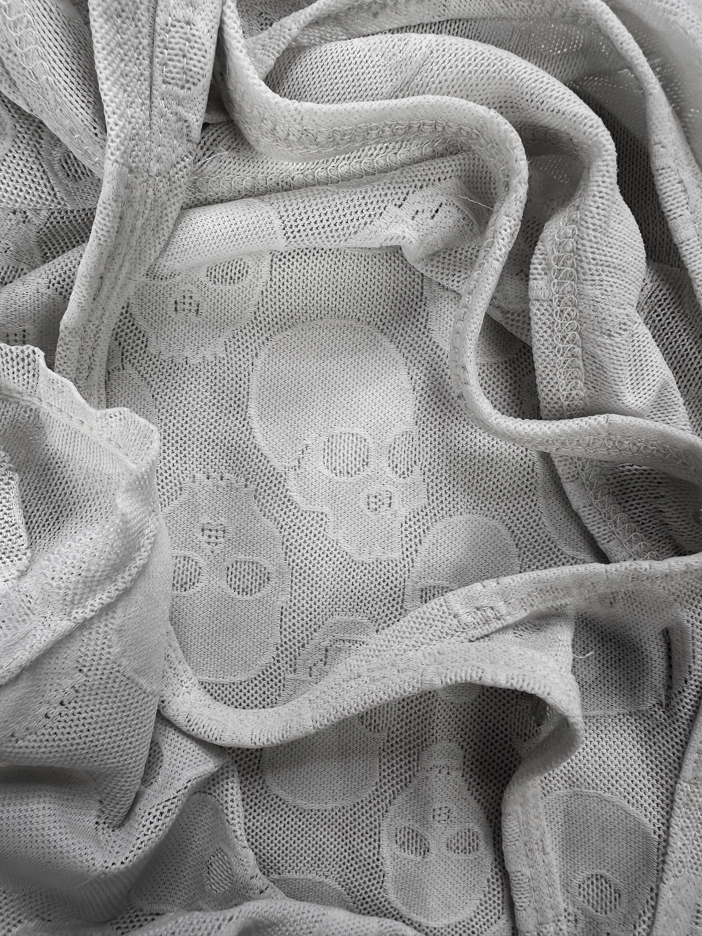 00s Le Grande Bleu (L.G.B) White Mesh ‘Skull’ Motif Tank-top