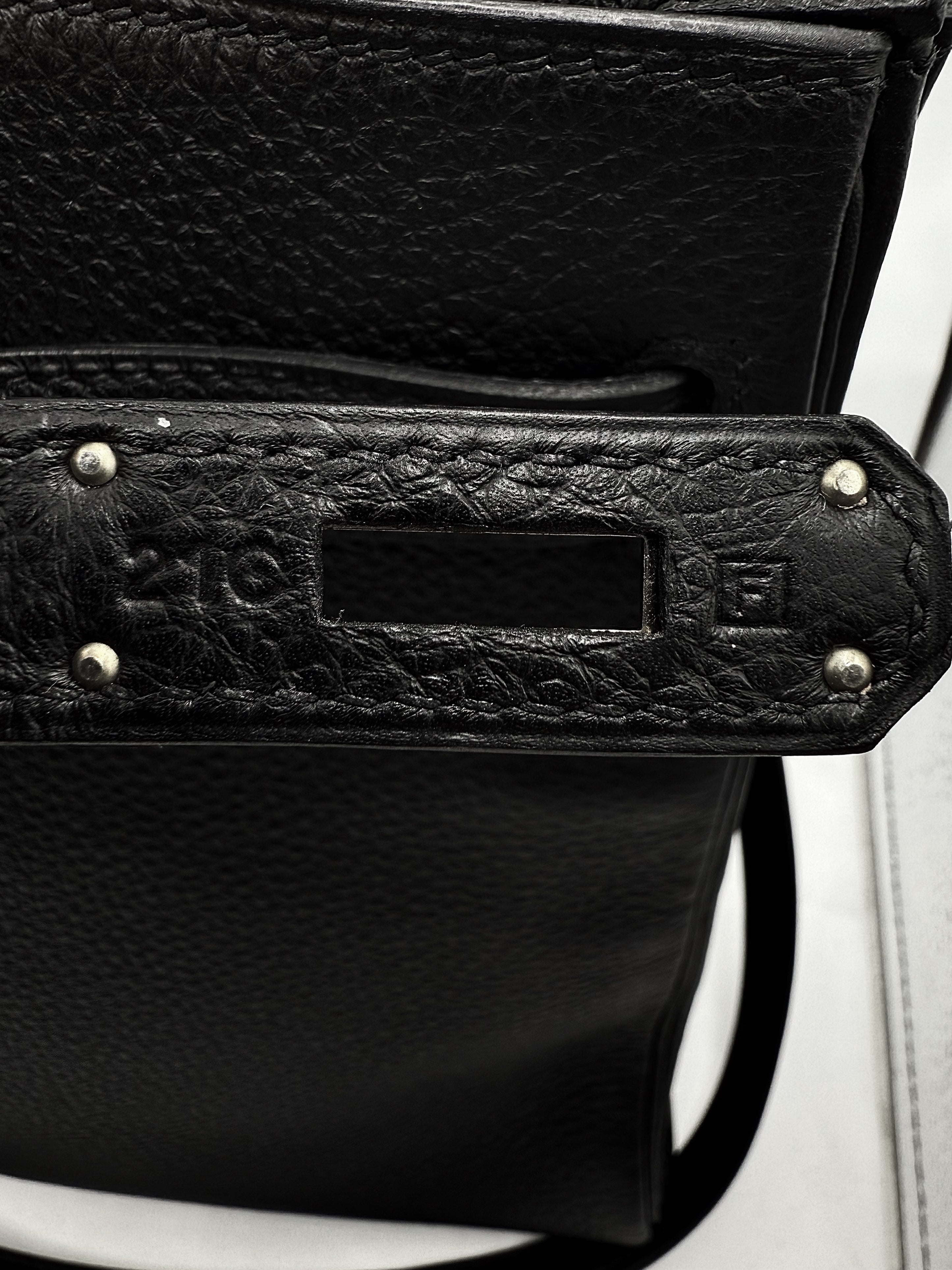 2002 Hermès Kelly 35 Retourne Black Togo Palladium Hand Bag
