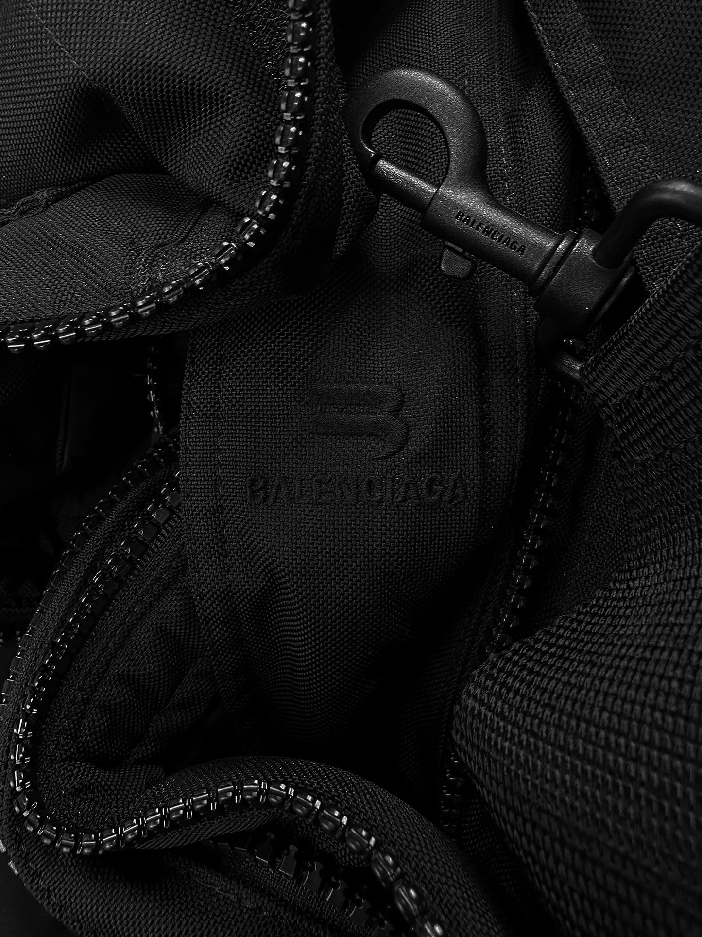 AW21 Balenciaga ‘Transformable’ Heavy Weight Duffle Bag / Ski Jacket