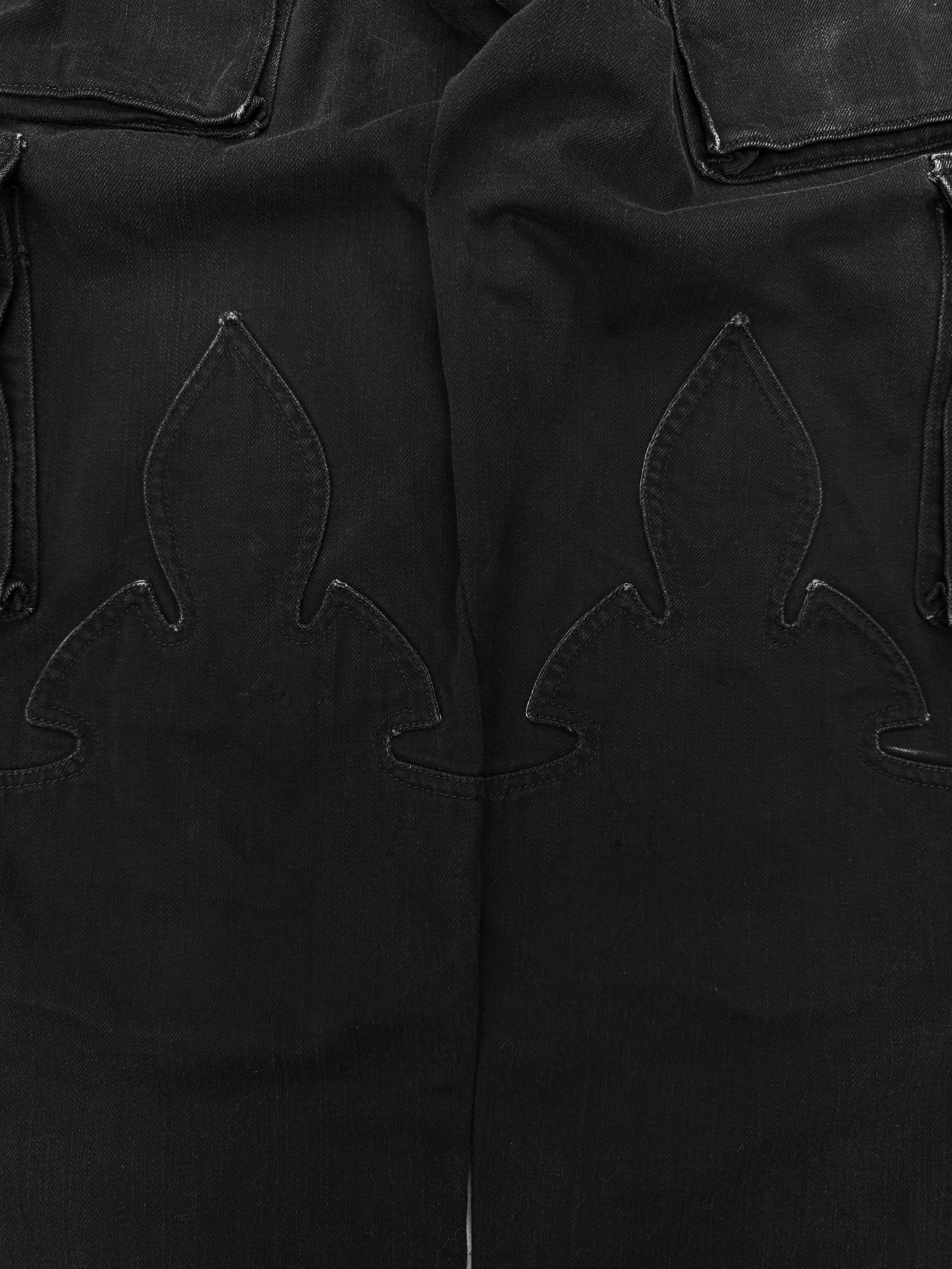Chrome Hearts ‘Fatigue’ 9 Cargo Pocket Fleur Knee Washed Denim Pants