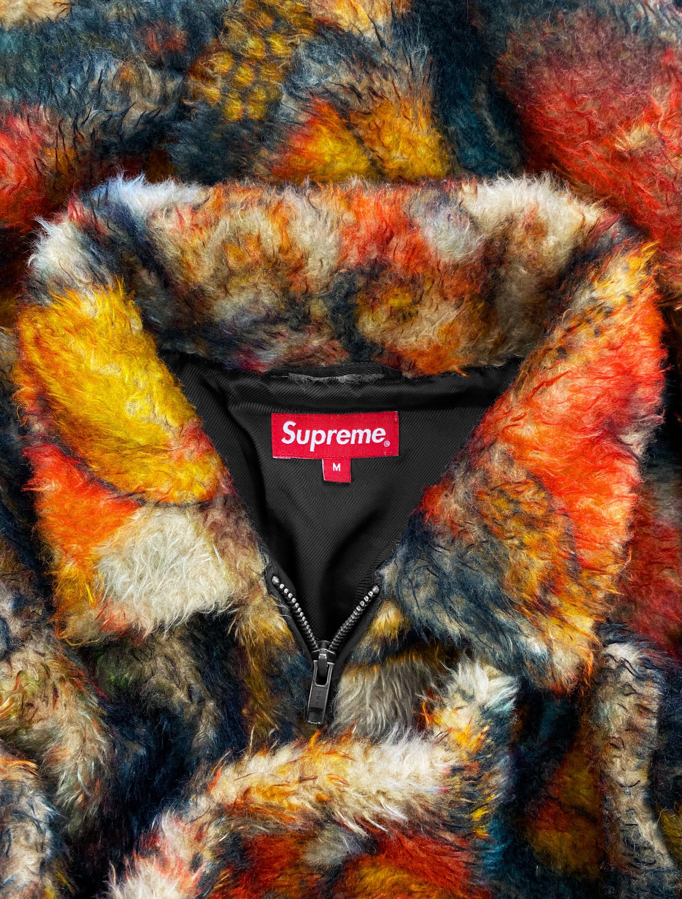 AW19 Supreme ‘Ganesh’ Tonal Faux Fur Graphic Zip-up Jacket