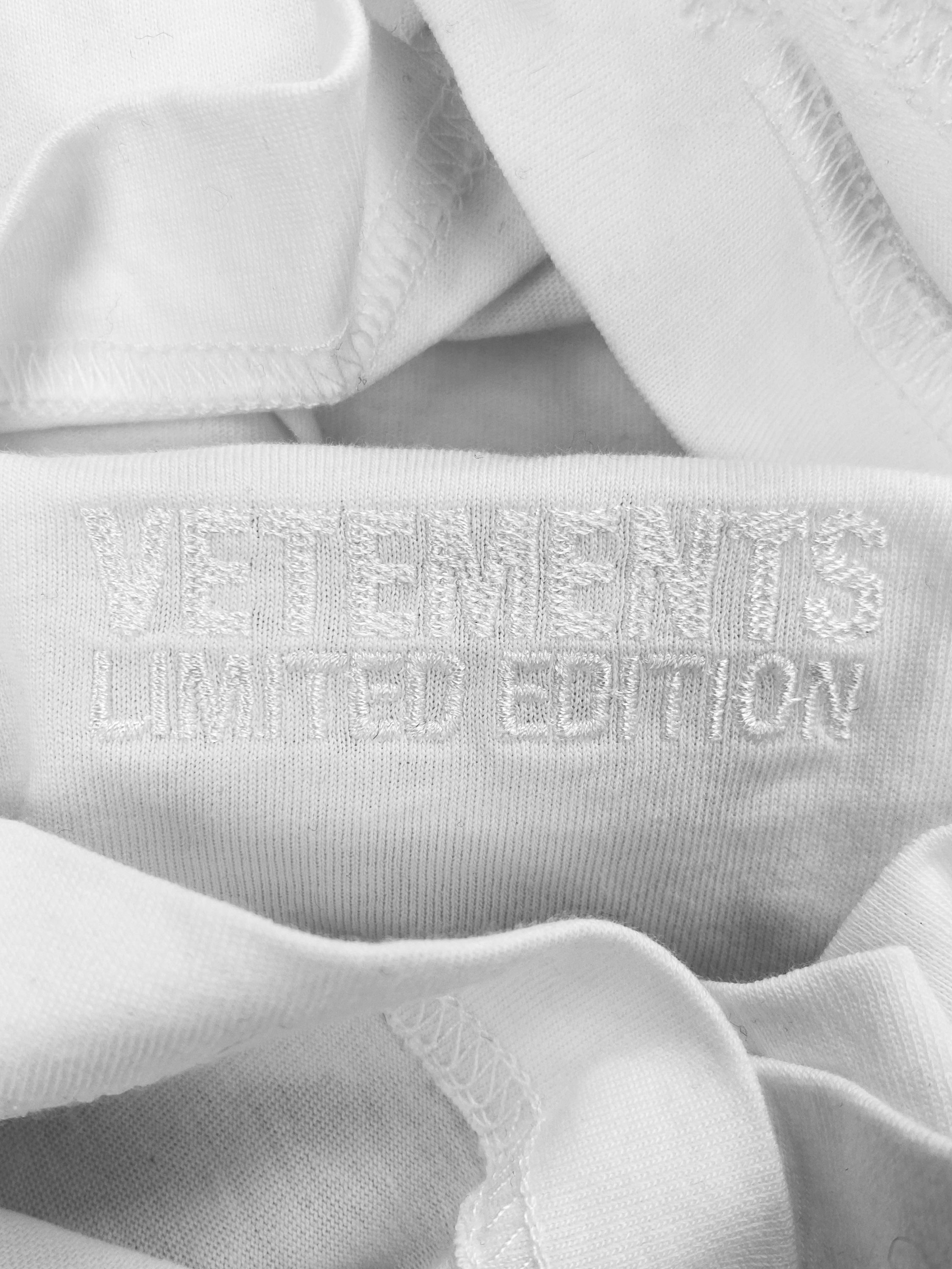 FW21 Vetements ‘Think While It’s Legal’ Slogan Graphic T-Shirt