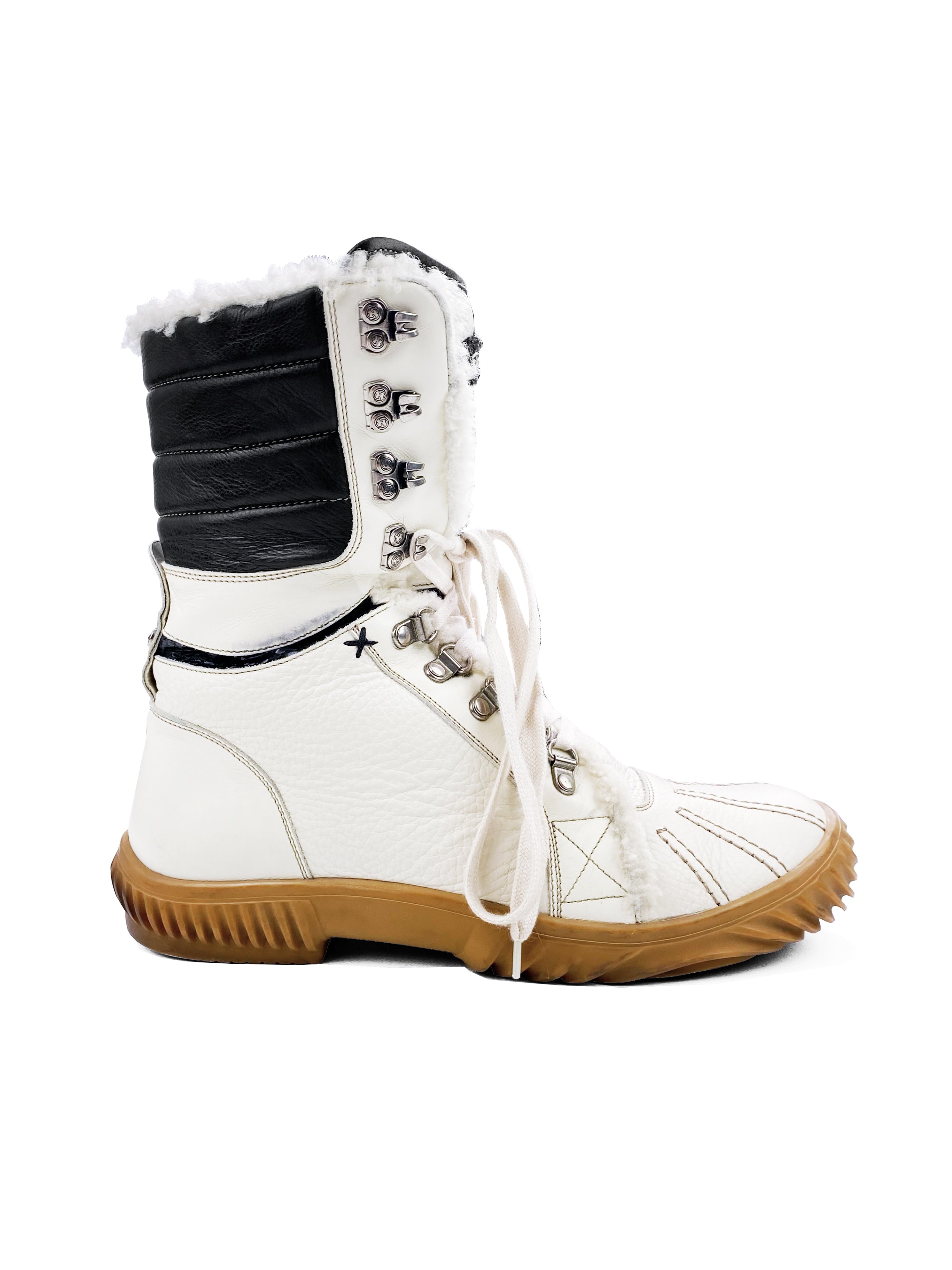 Gucci Leather Shearling Lined Gum Bottom Hooked Boots