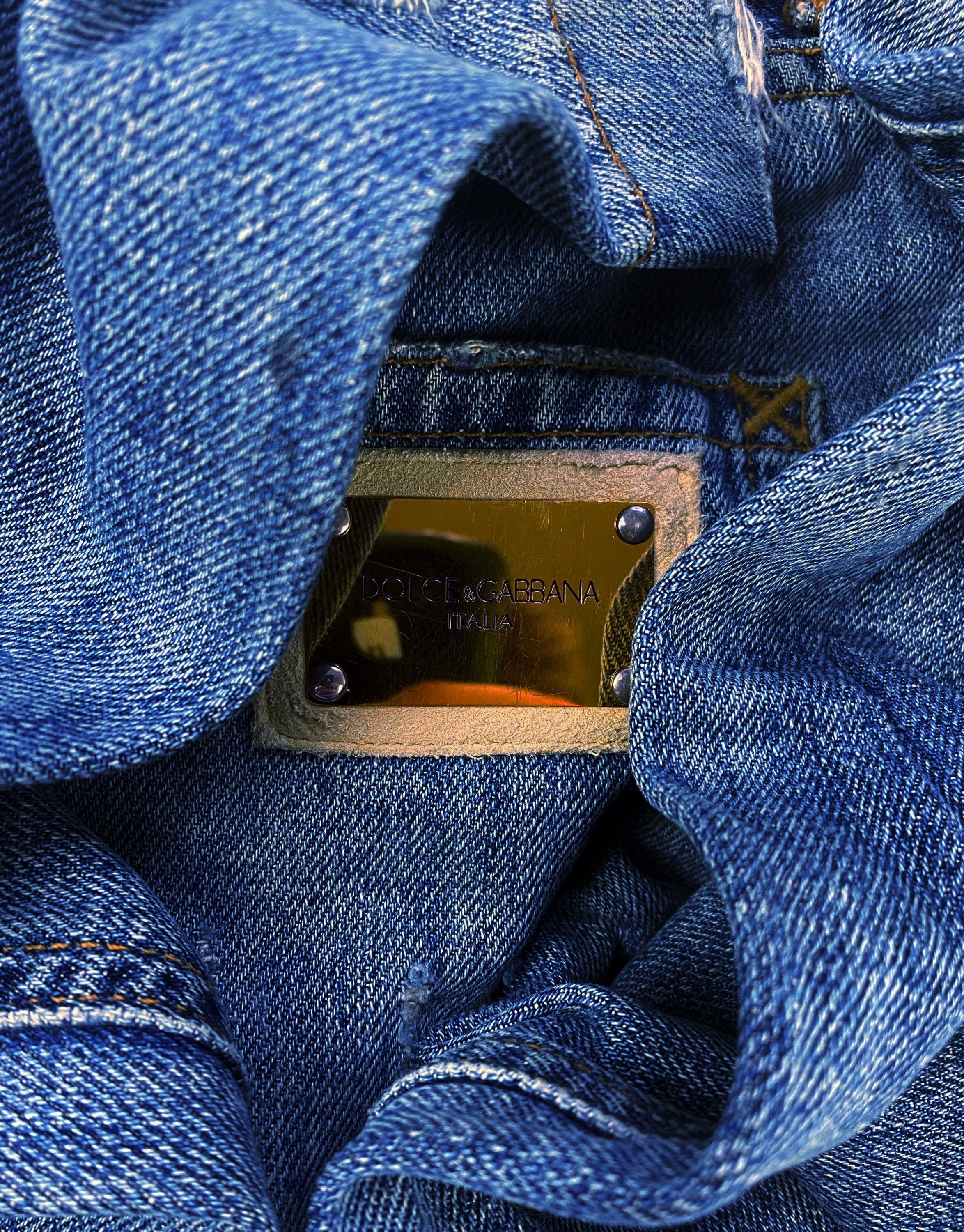 00s Dolce &amp; Gabbana Distressed Light Wash Denim