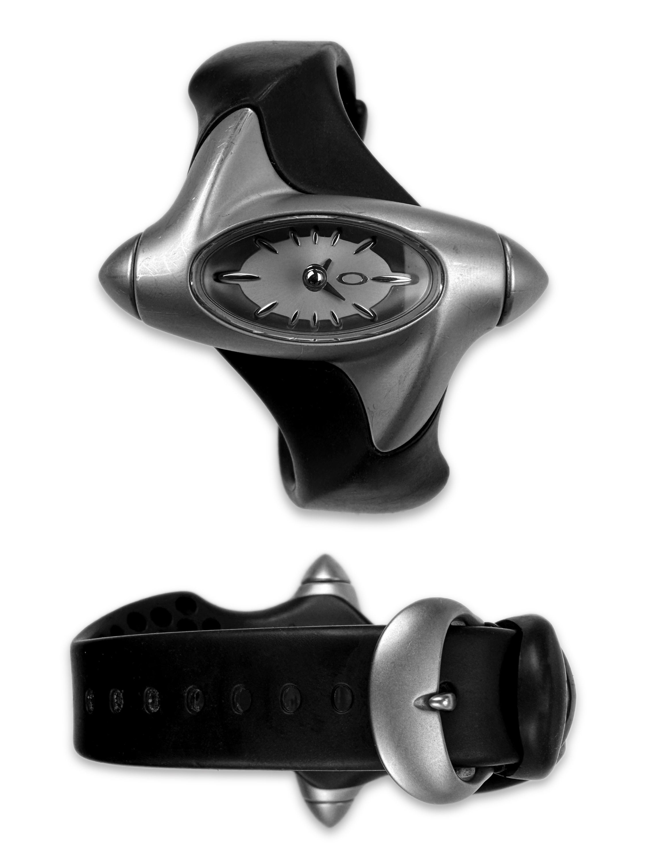 2001 Oakley ‘Torpedo’ Stainless Steel Analog Wristwatch