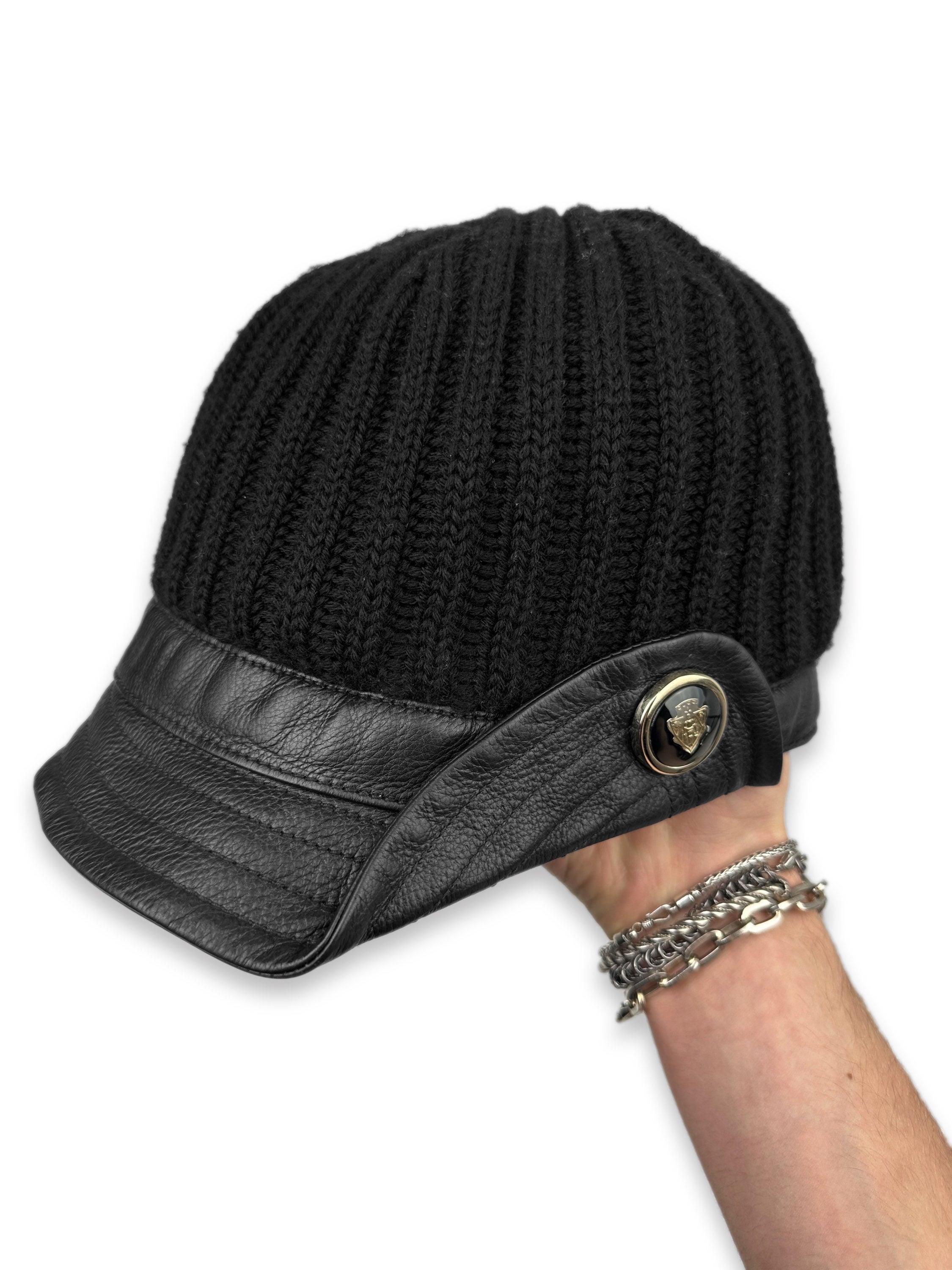 00s Gucci by Tom Ford Black Knitted Leather Brim Hat