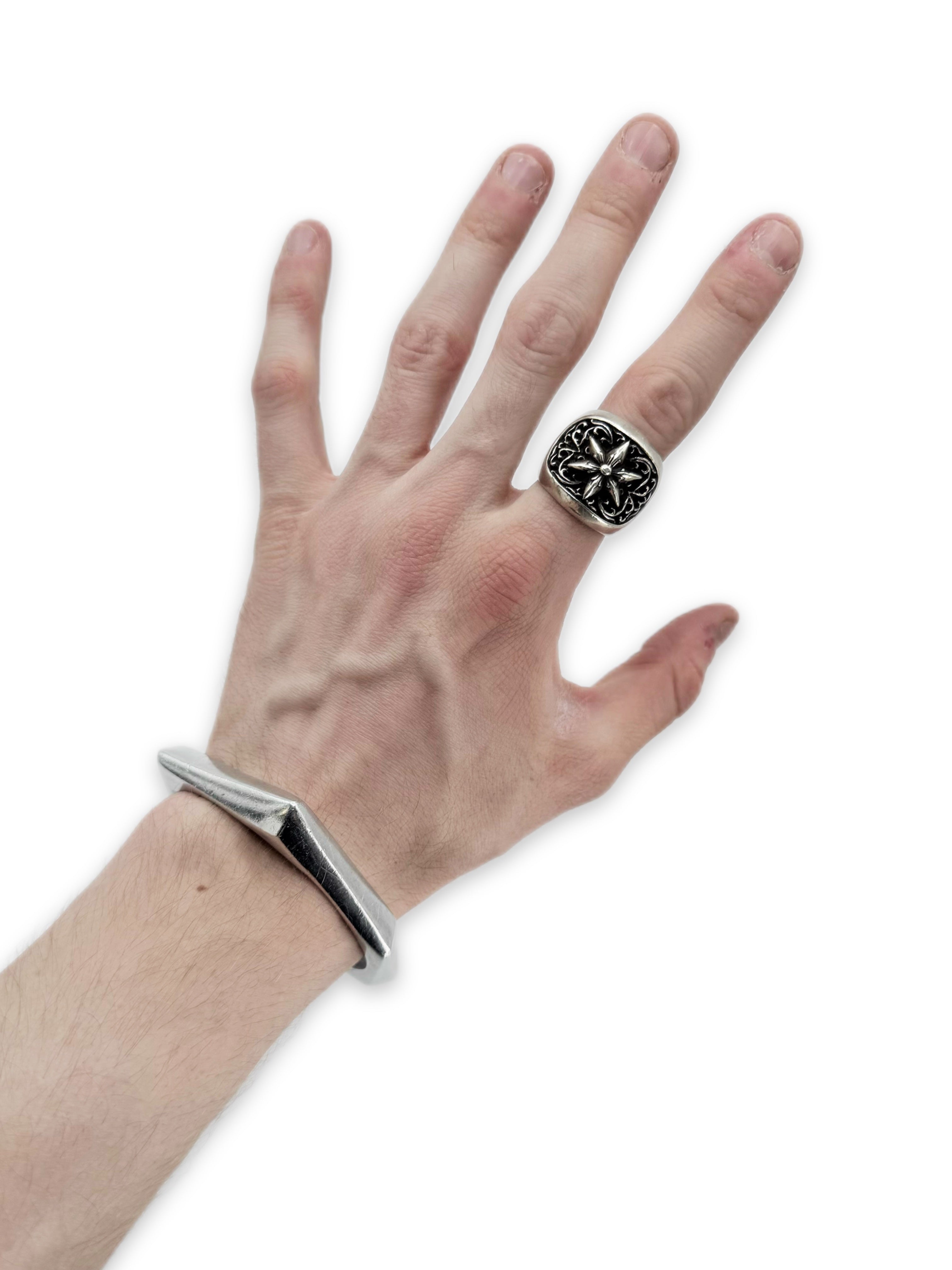Chrome Hearts ‘Star Oval’ .925 Silver Ring