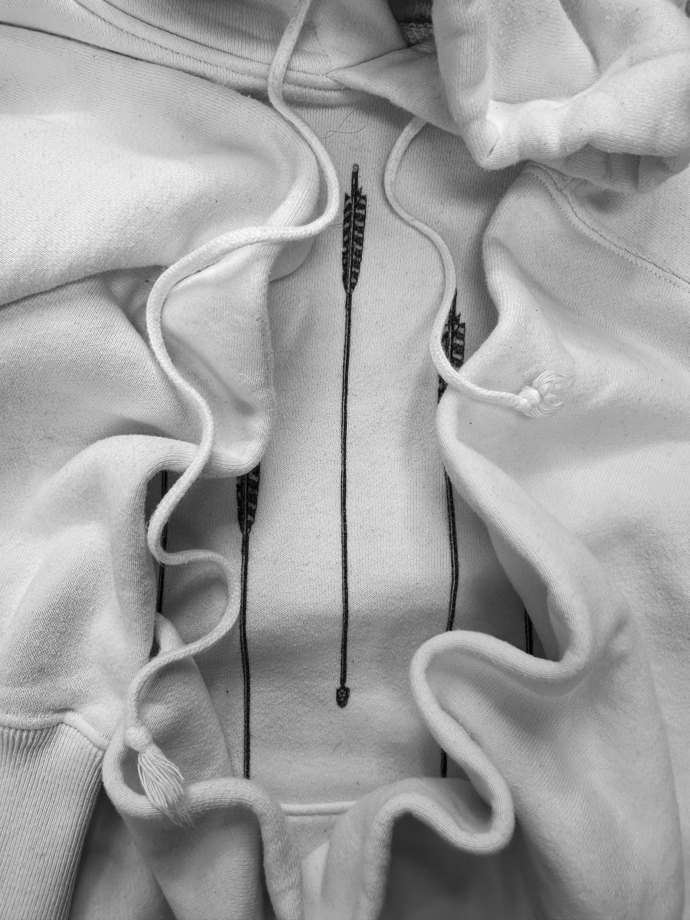 AW20 Undercover ‘Fallen Man’ Arrow Graphic White Hoodie