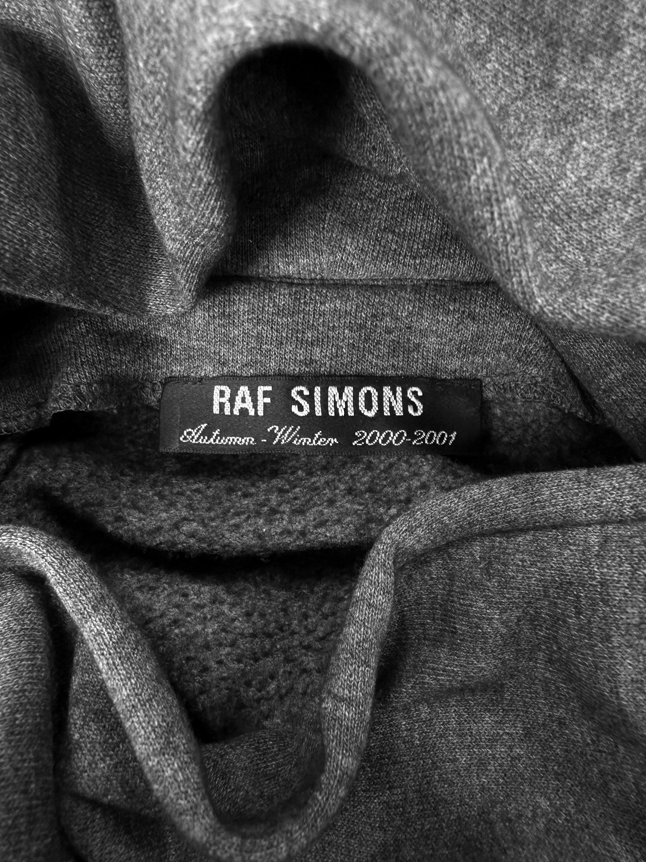 AW00 Raf Simons ‘Confusion’ Collegiate Patched Grey Hoodie