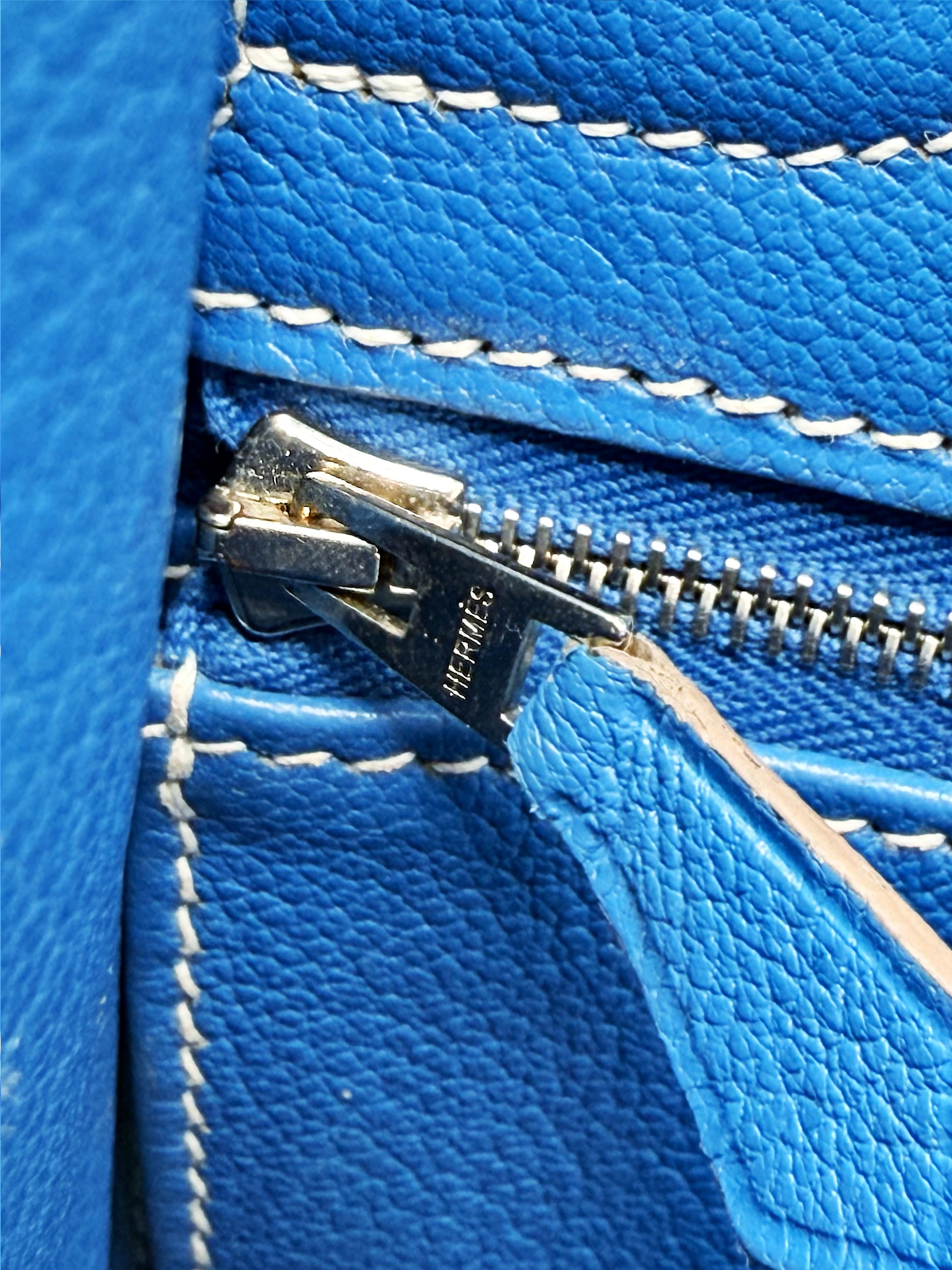 AW11 Hermès Kelly 32 Retourne Candy Bleu Celeste Hand Bag