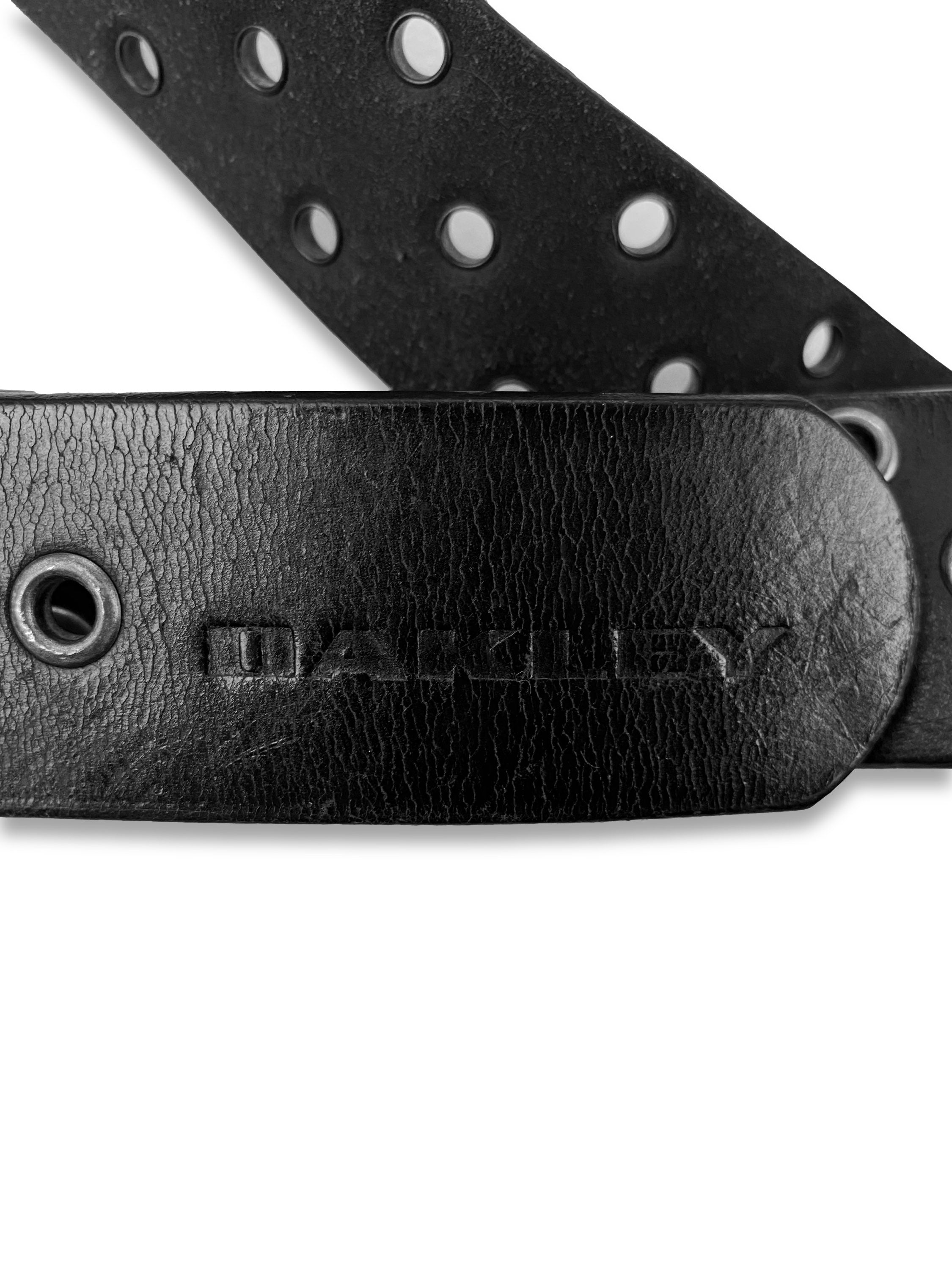 00s Oakley ‘Skull &amp; Crossbones’ Riveted Black Leather Belt