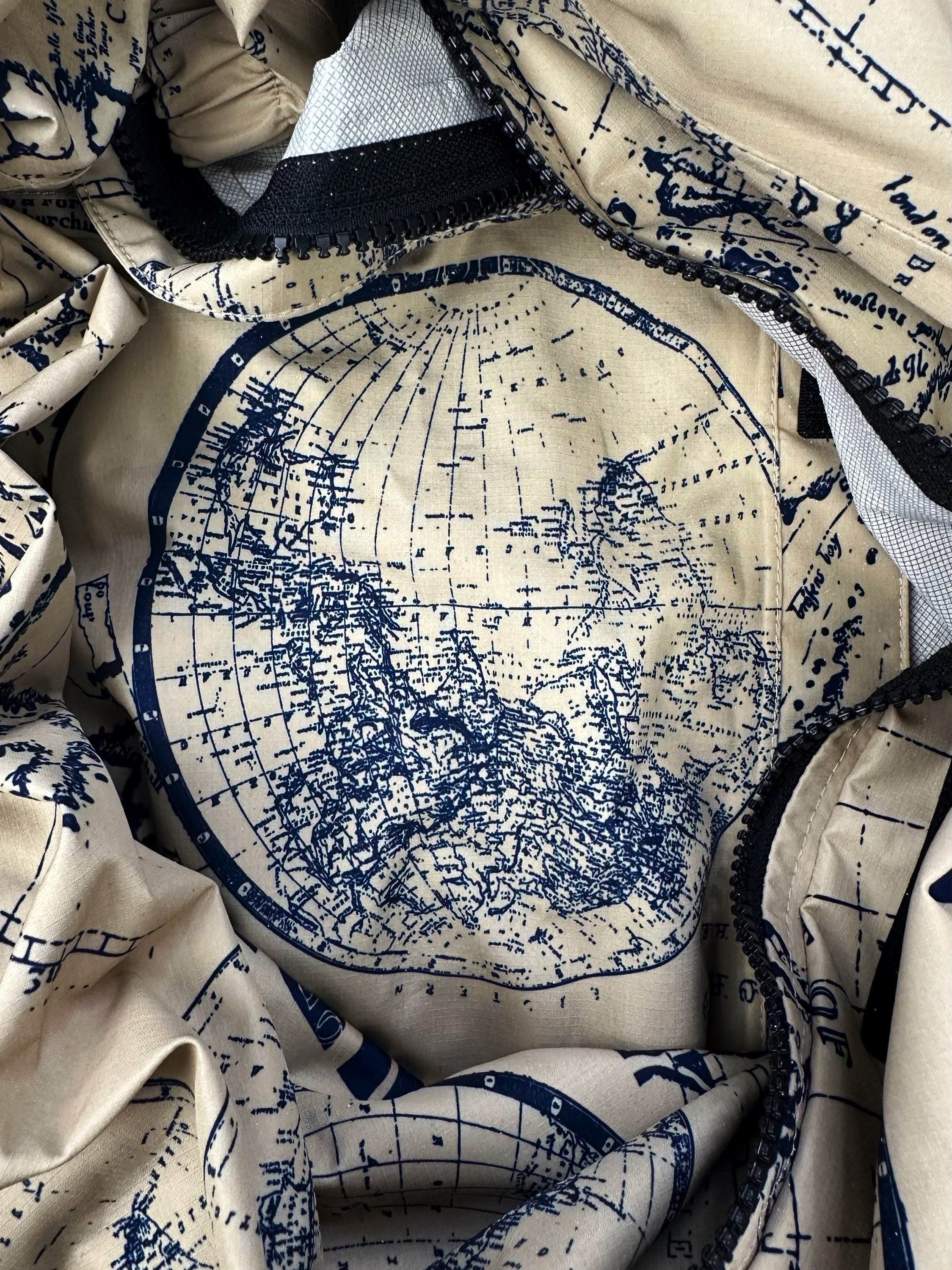 SS12 Supreme x The North Face ‘Map’ Venture 2.5L Hyvent Jacket