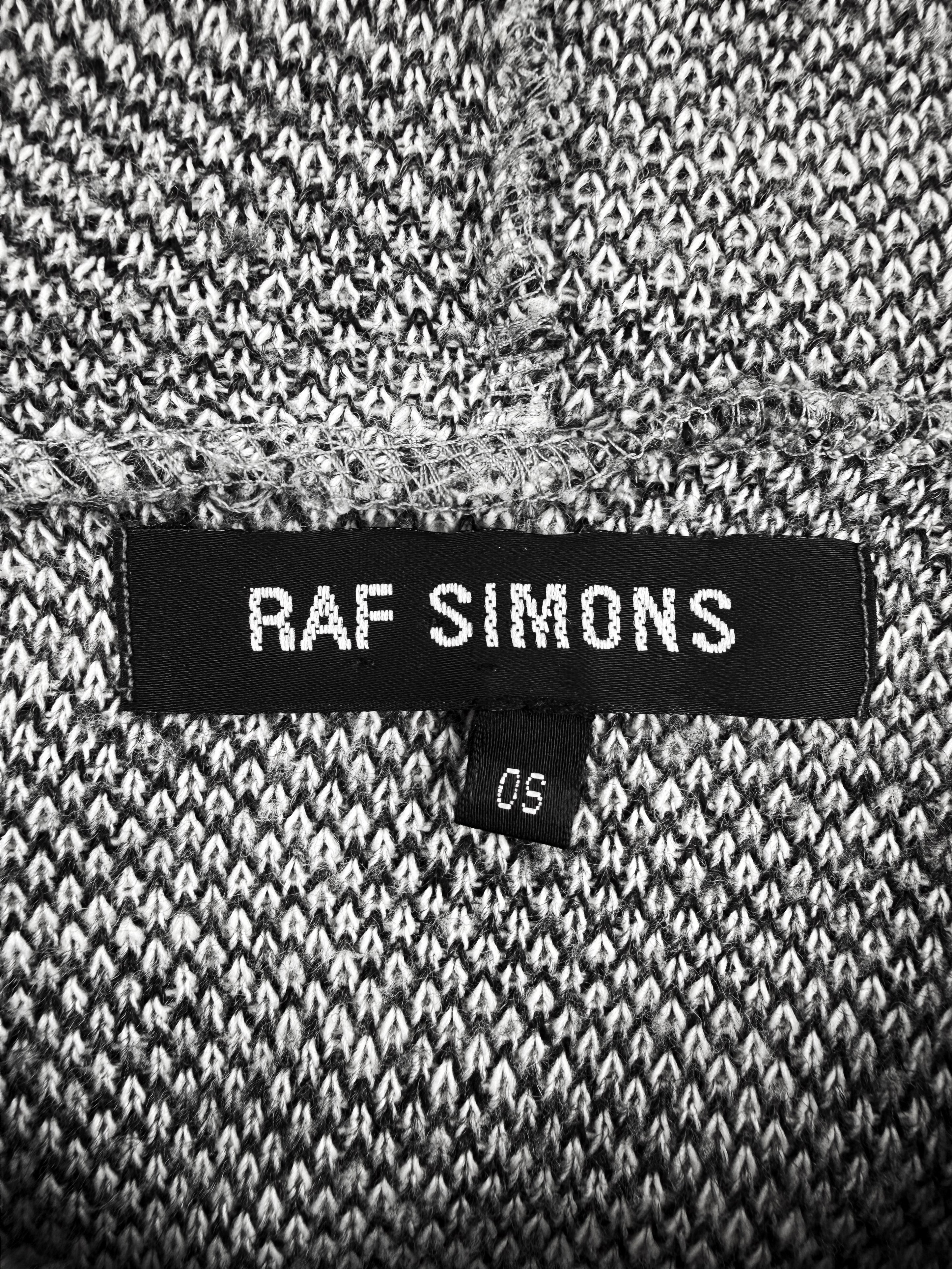 AW02 Raf Simons ‘Virginia Creeper’ Snow Digicamo Raglan OS Hoodie