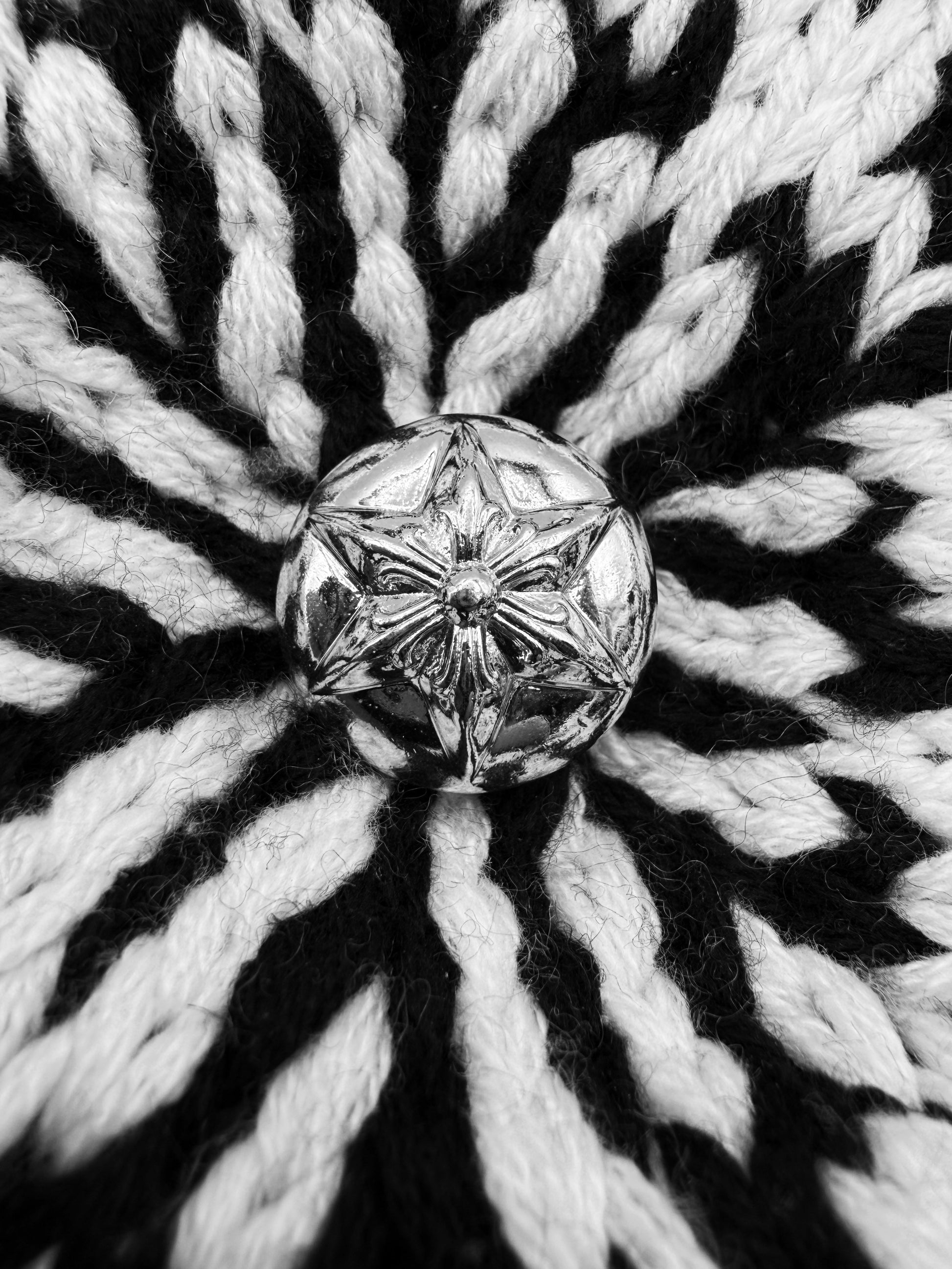 Chrome Hearts Leather Cross Patch Houndstooth Rhodium Star Knit Beanie
