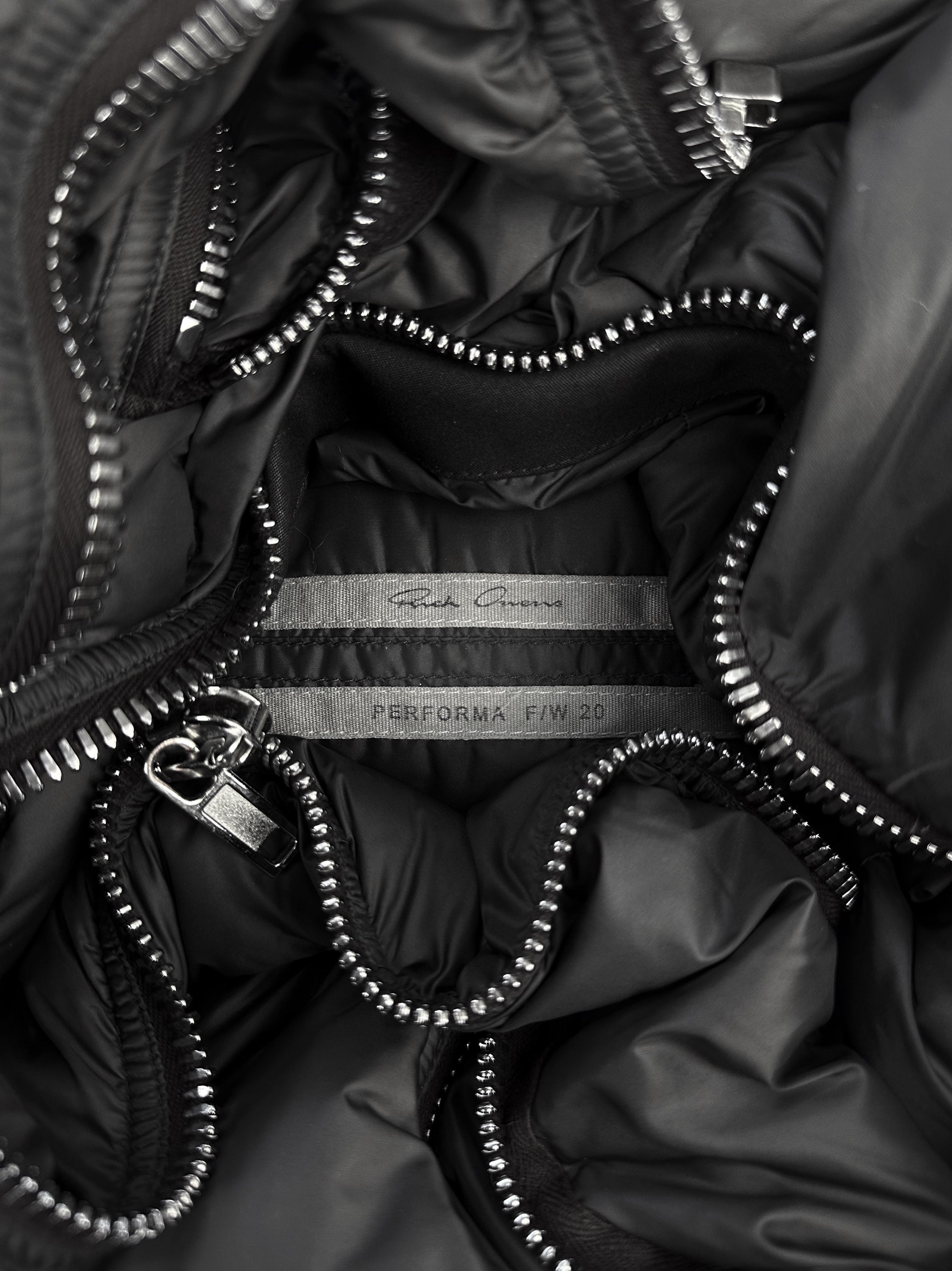 AW20 Rick Owens ‘Performa’ Dark Dust Down Fill Puffer Jacket