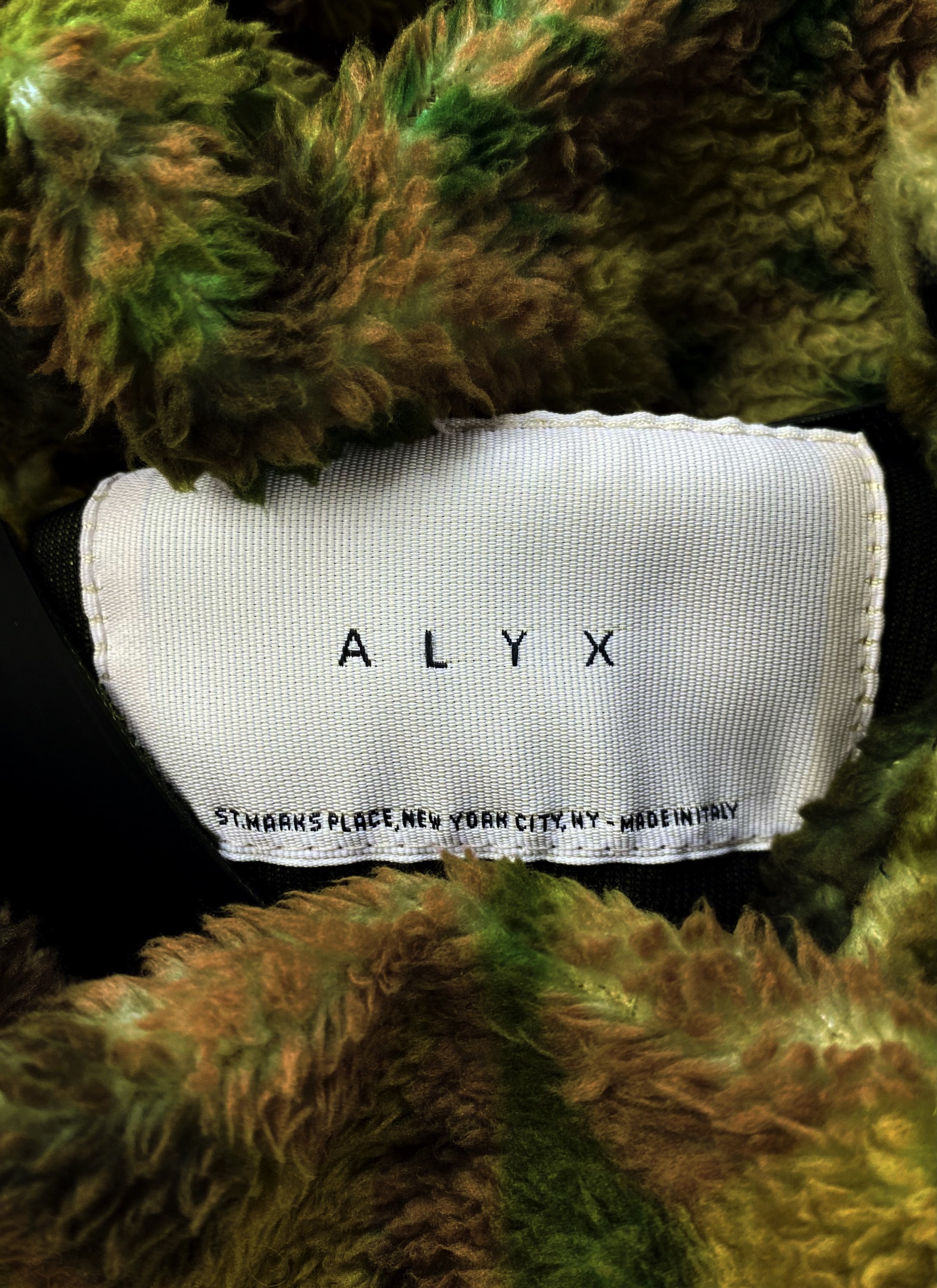 AW19 1017 Alyx 9SM ‘Hernik’ Deep Pile Polar Cargo Fleece Jacket