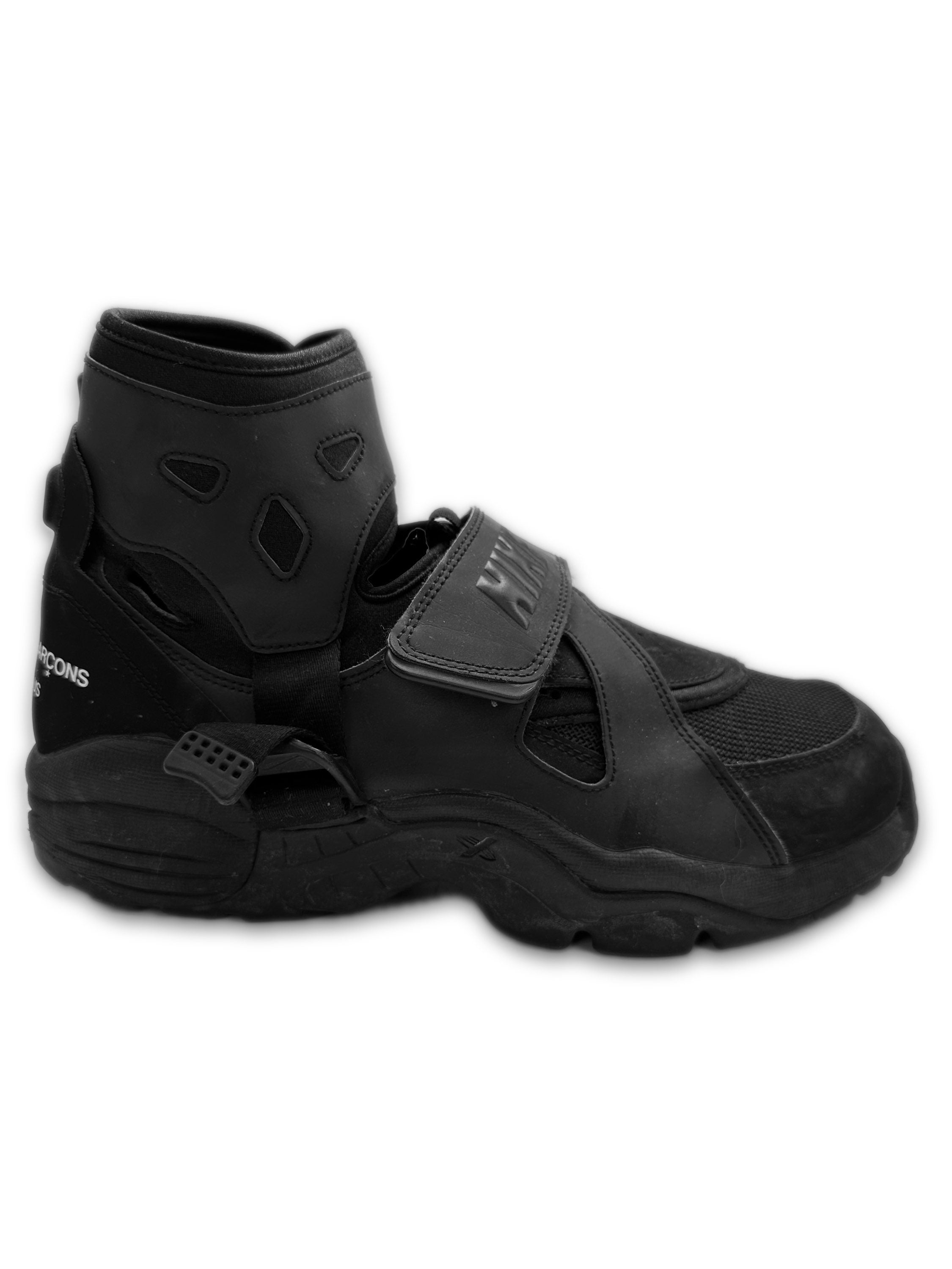 Comme des Garçons Homme Plus X Nike Air Carnivore Sneakers