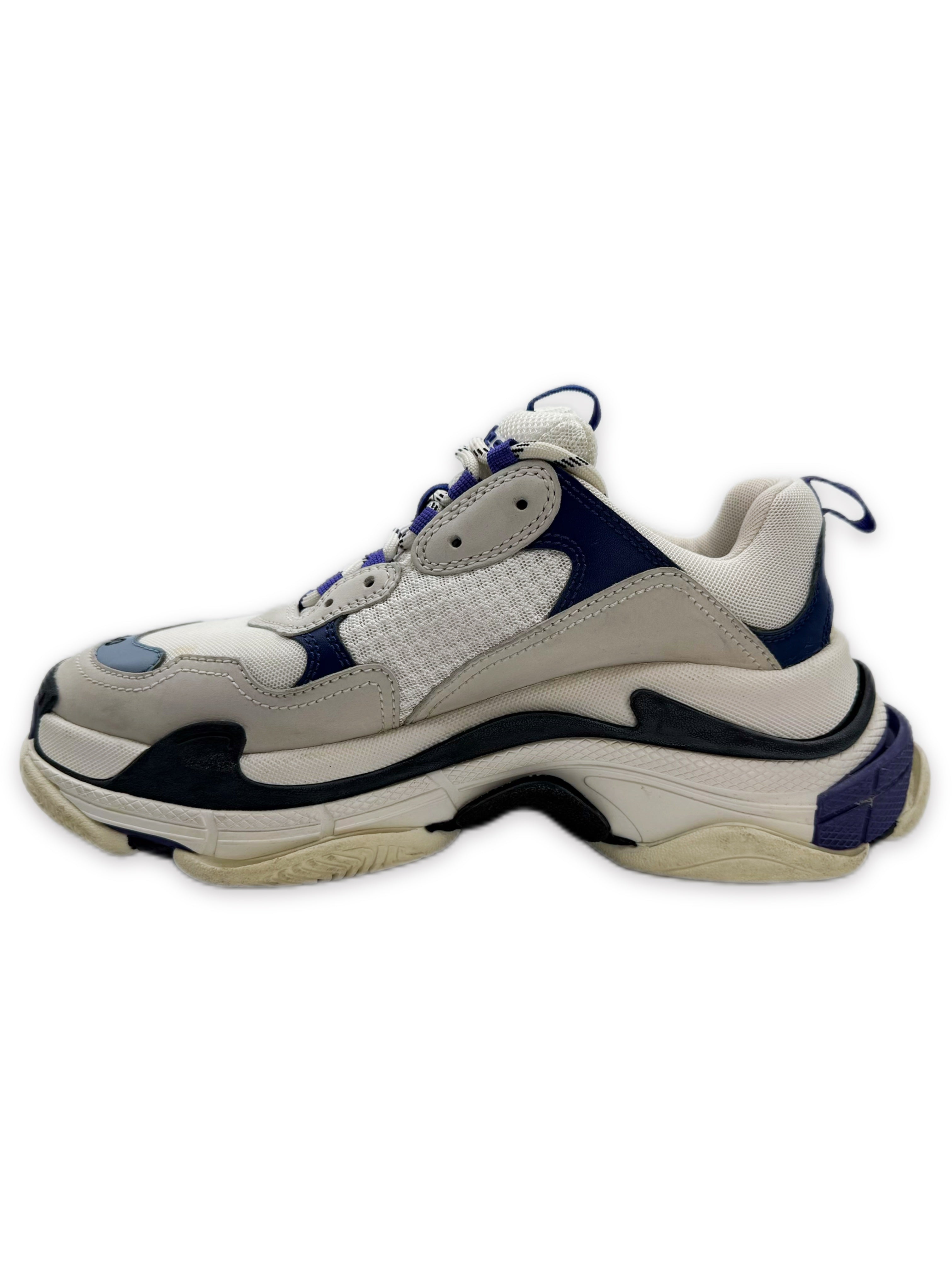 Balenciaga ‘Triple S’ Blue / White Low-top Chunky Sneakers