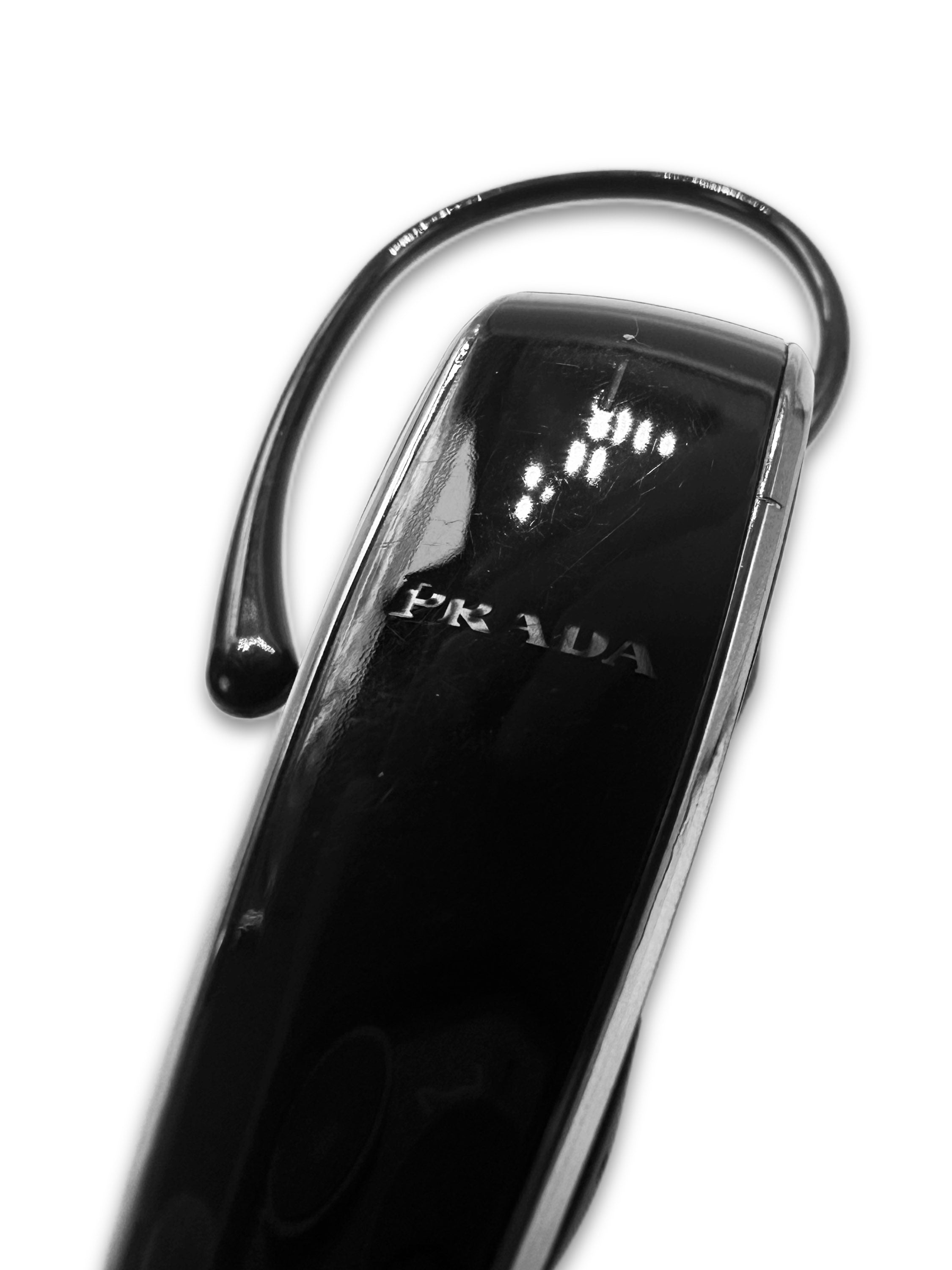 2012 Prada x LG ‘HBM-906’ Bluetooth Headset Earbud