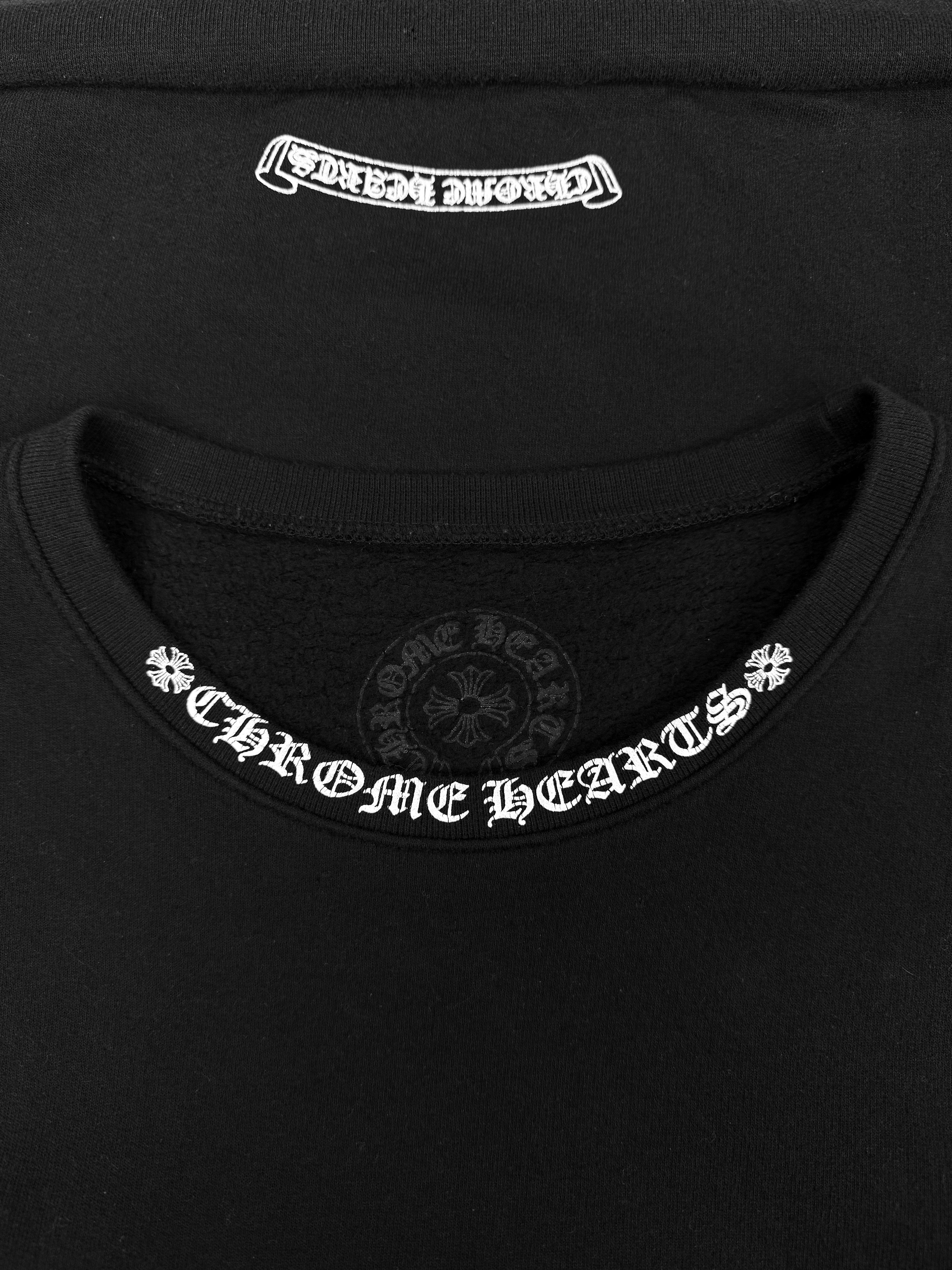 Chrome Hearts Neck Logo Scroll Old English Crewneck