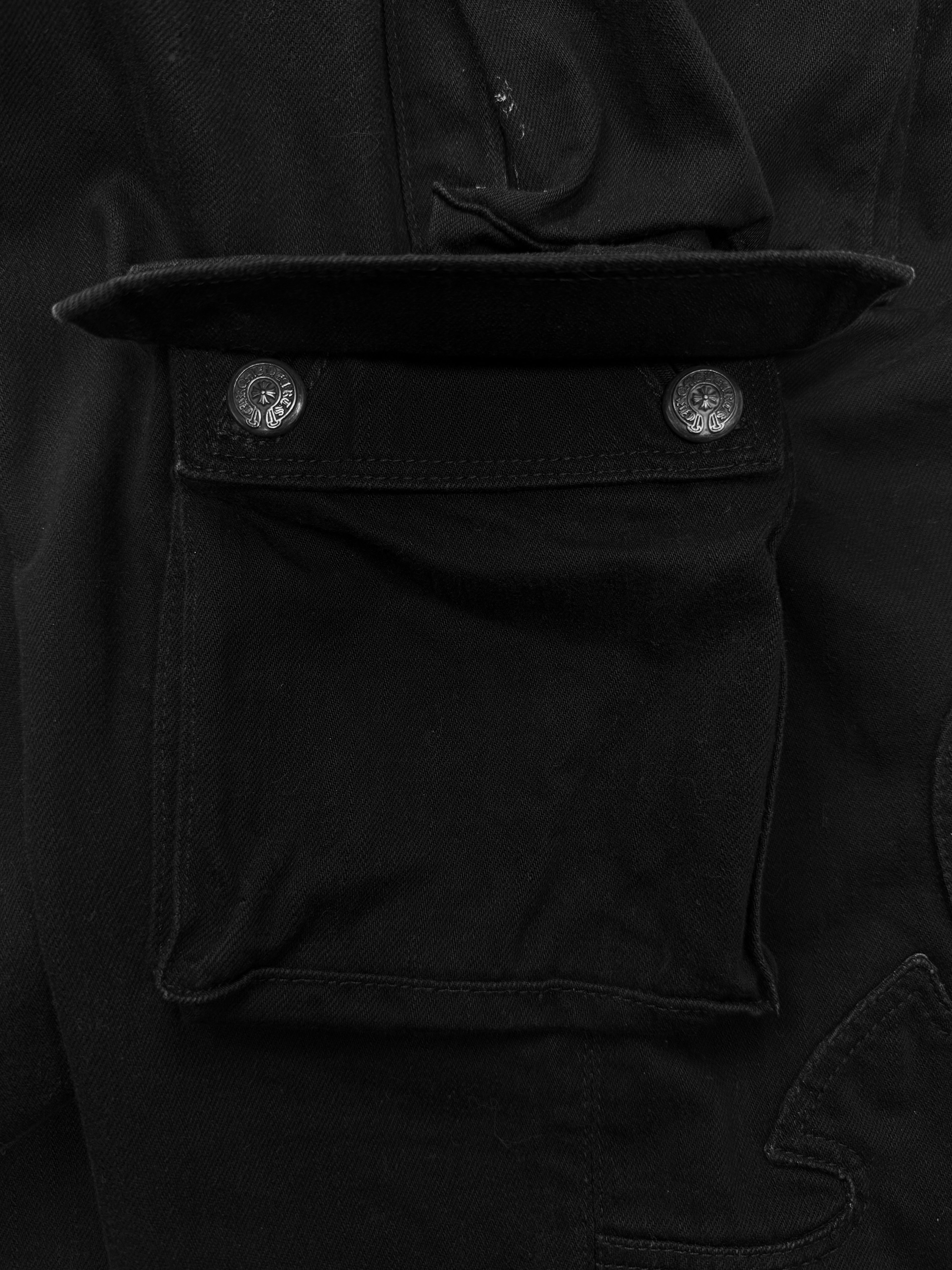 Chrome Hearts ‘Fatigue’ Baggy Multi Pocket Fleur Knee Cargo Pants