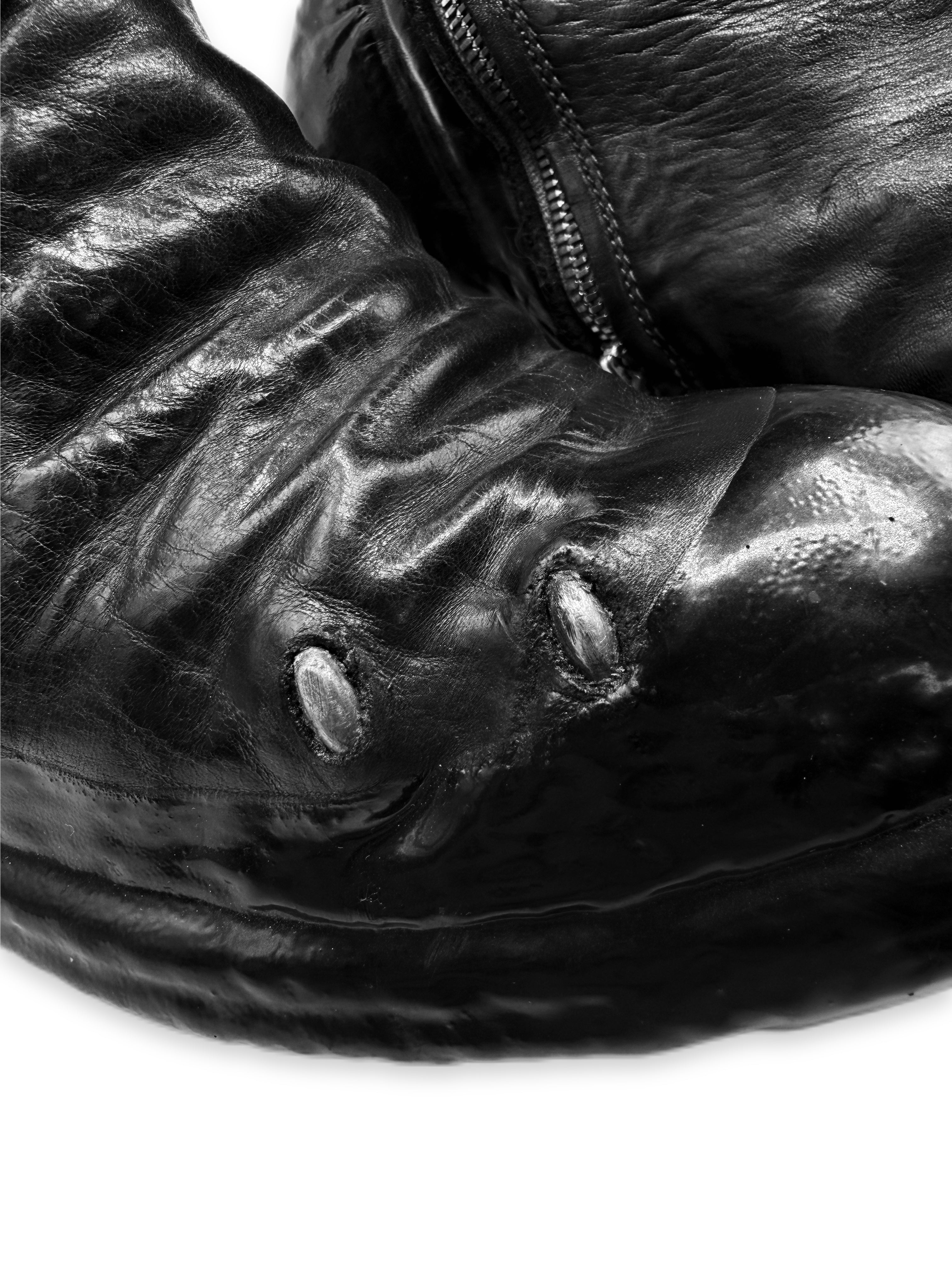 Carol Christian Poell Drip Sole Prosthetic Tornado Zip Black Leather Boots